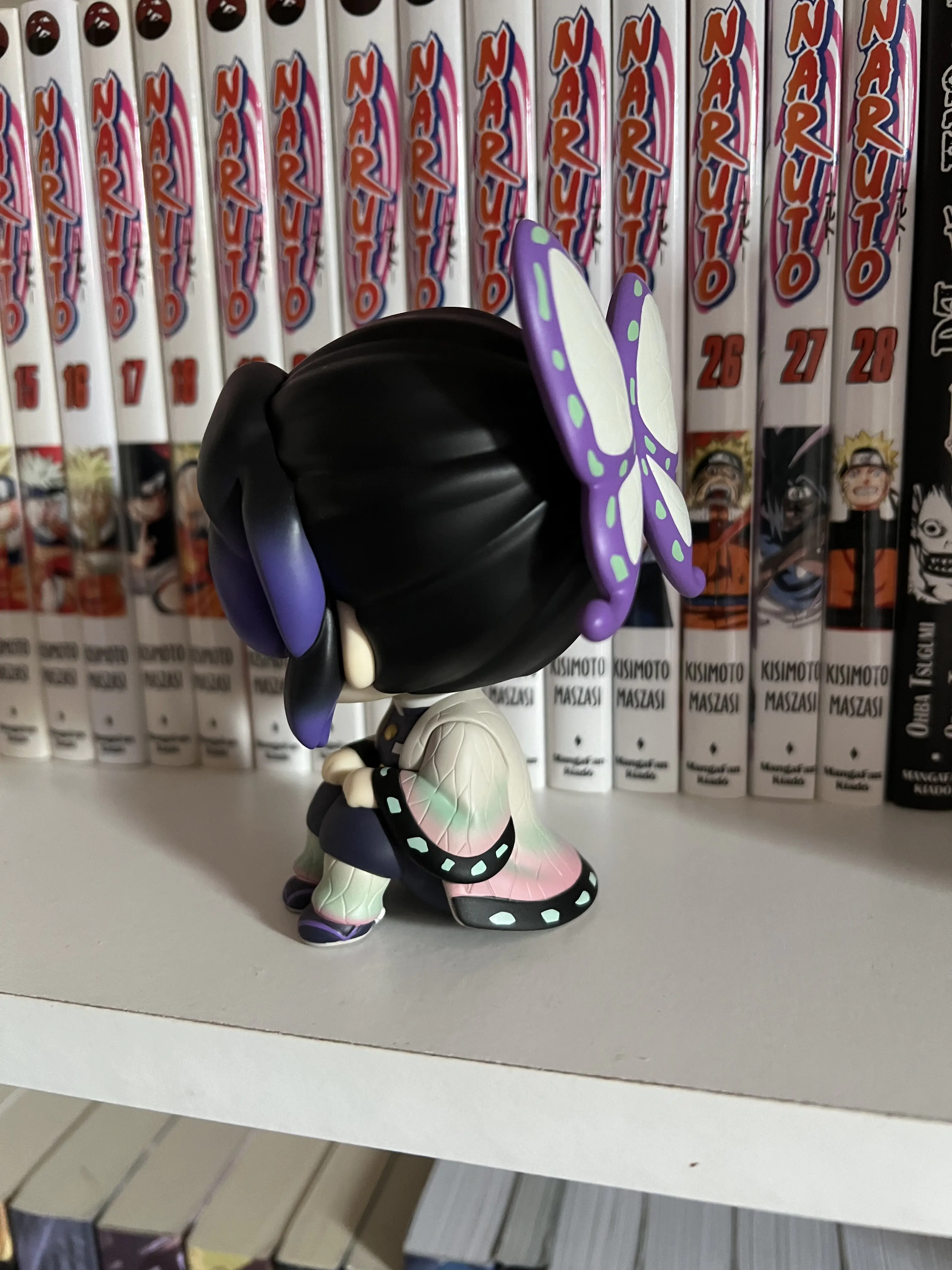 Demon Slayer Kimetsu no Yaiba Look Up PVC Soška Shinobu Kocho 11 cm produktová fotografia