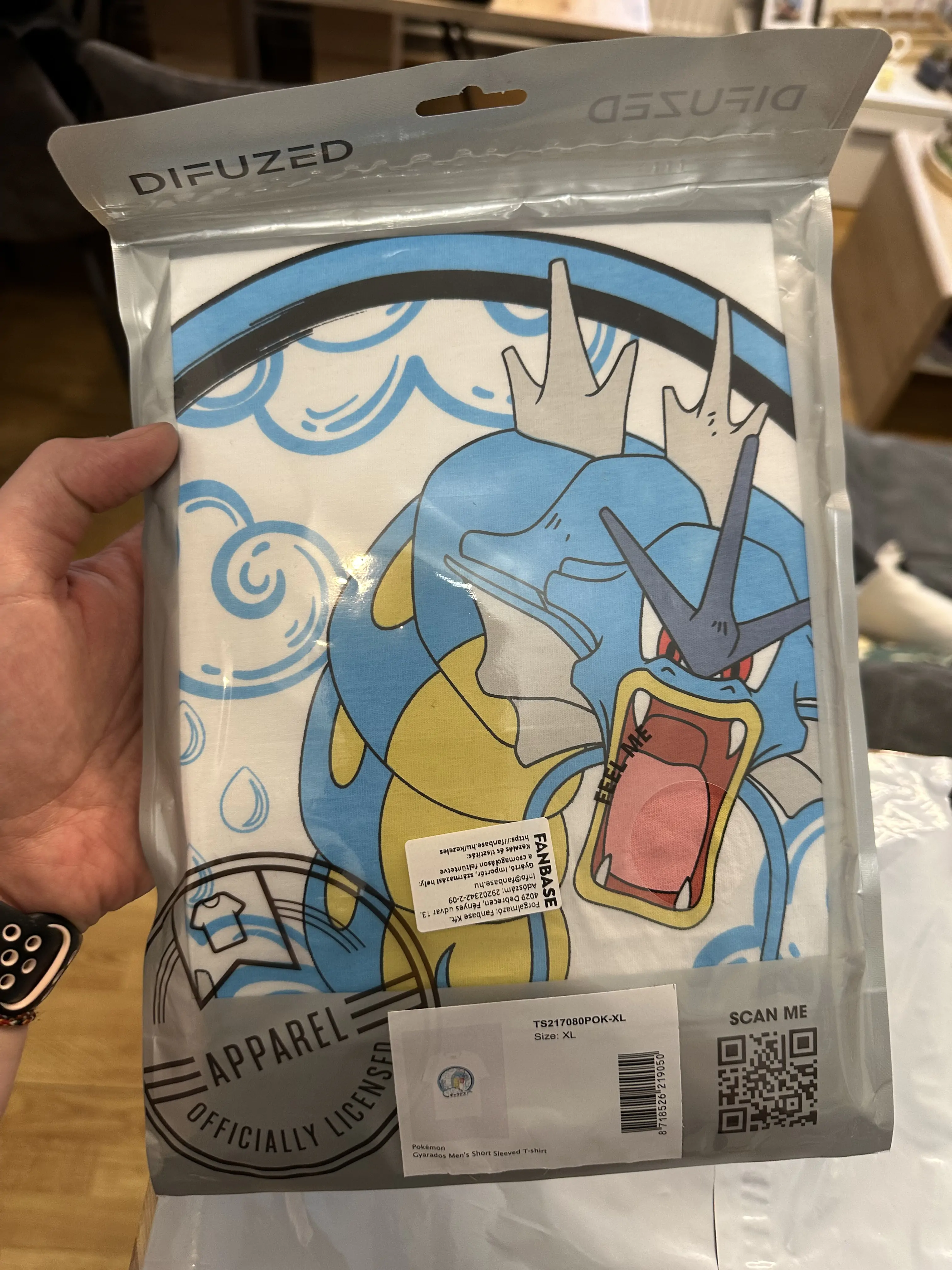 Pokémon Tričko Gyarados produktová fotografia