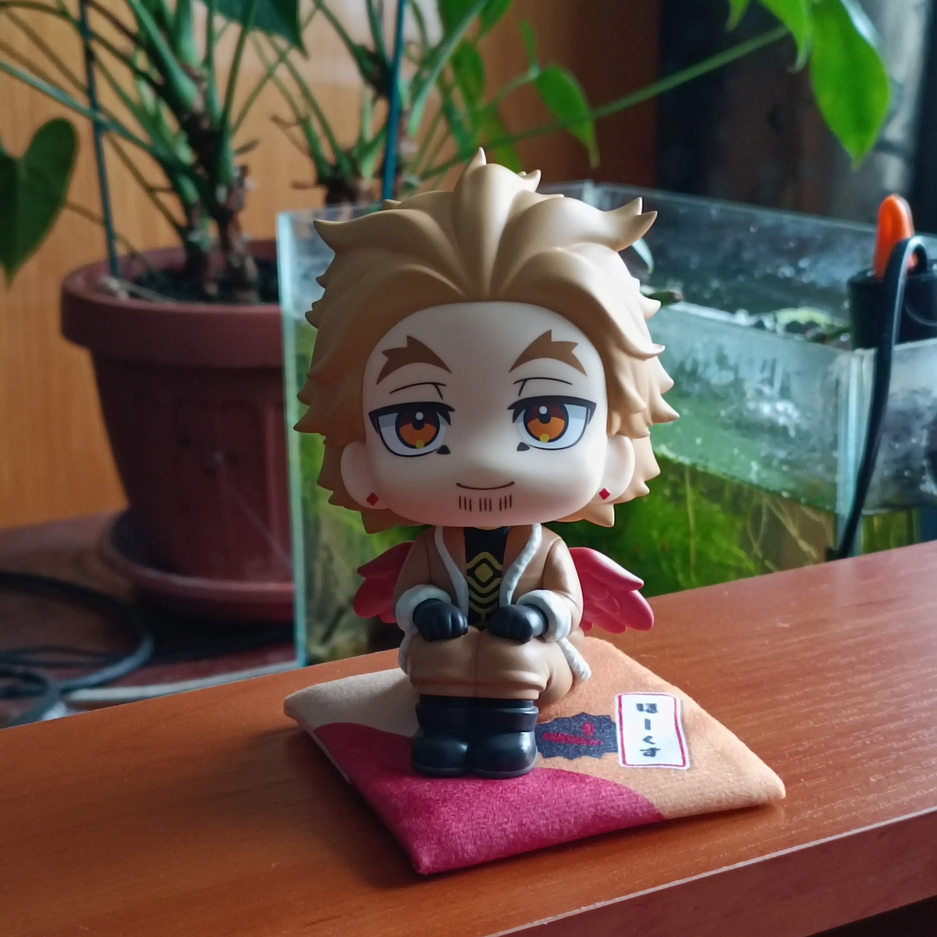 My Hero Academia Look Up PVC Socha Hawks & Dabi 11 cm (s darčekom) produktová fotografia