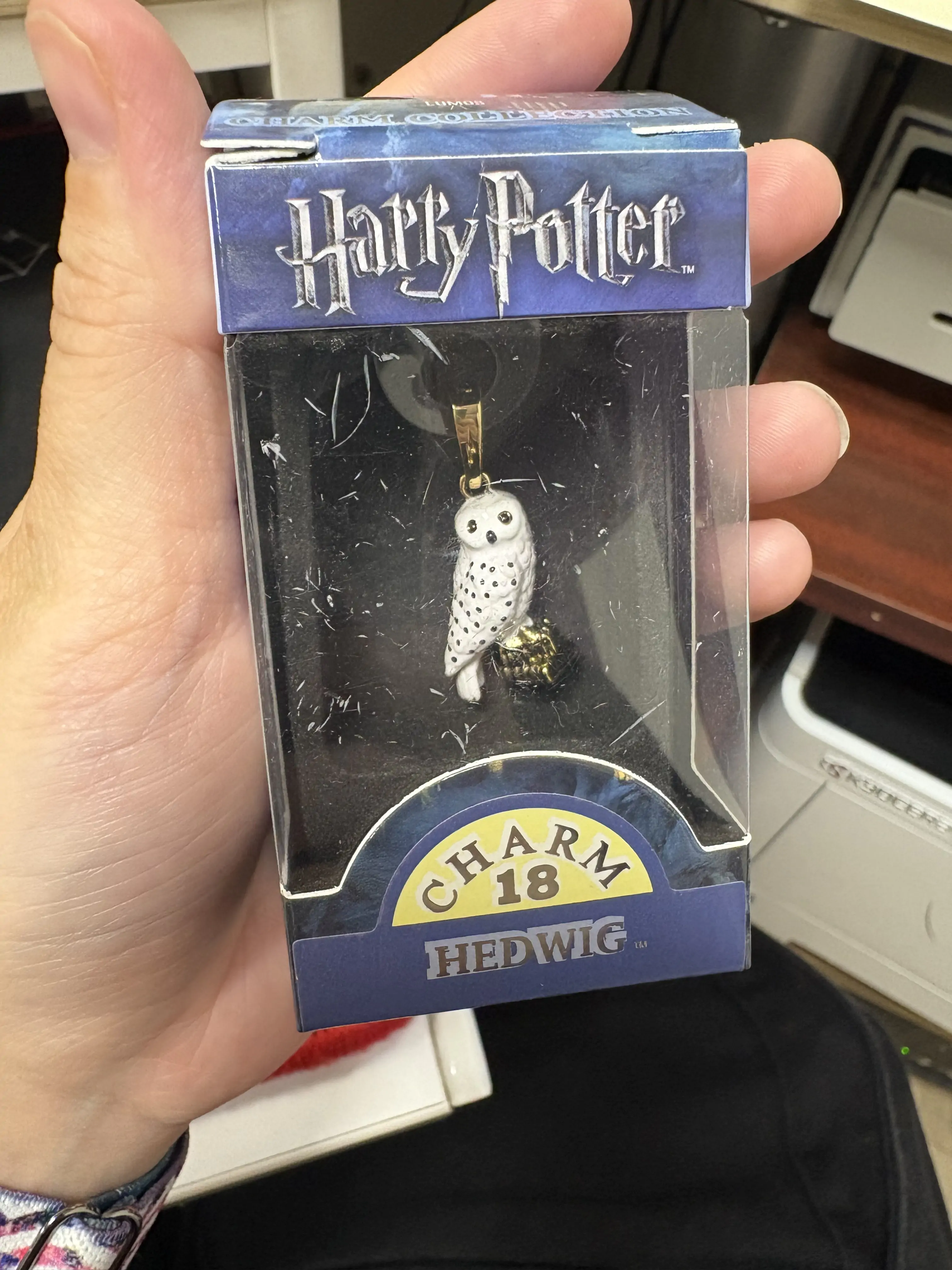 Harry Potter náramok prívesok Charm Lumos Hedwig produktová fotografia