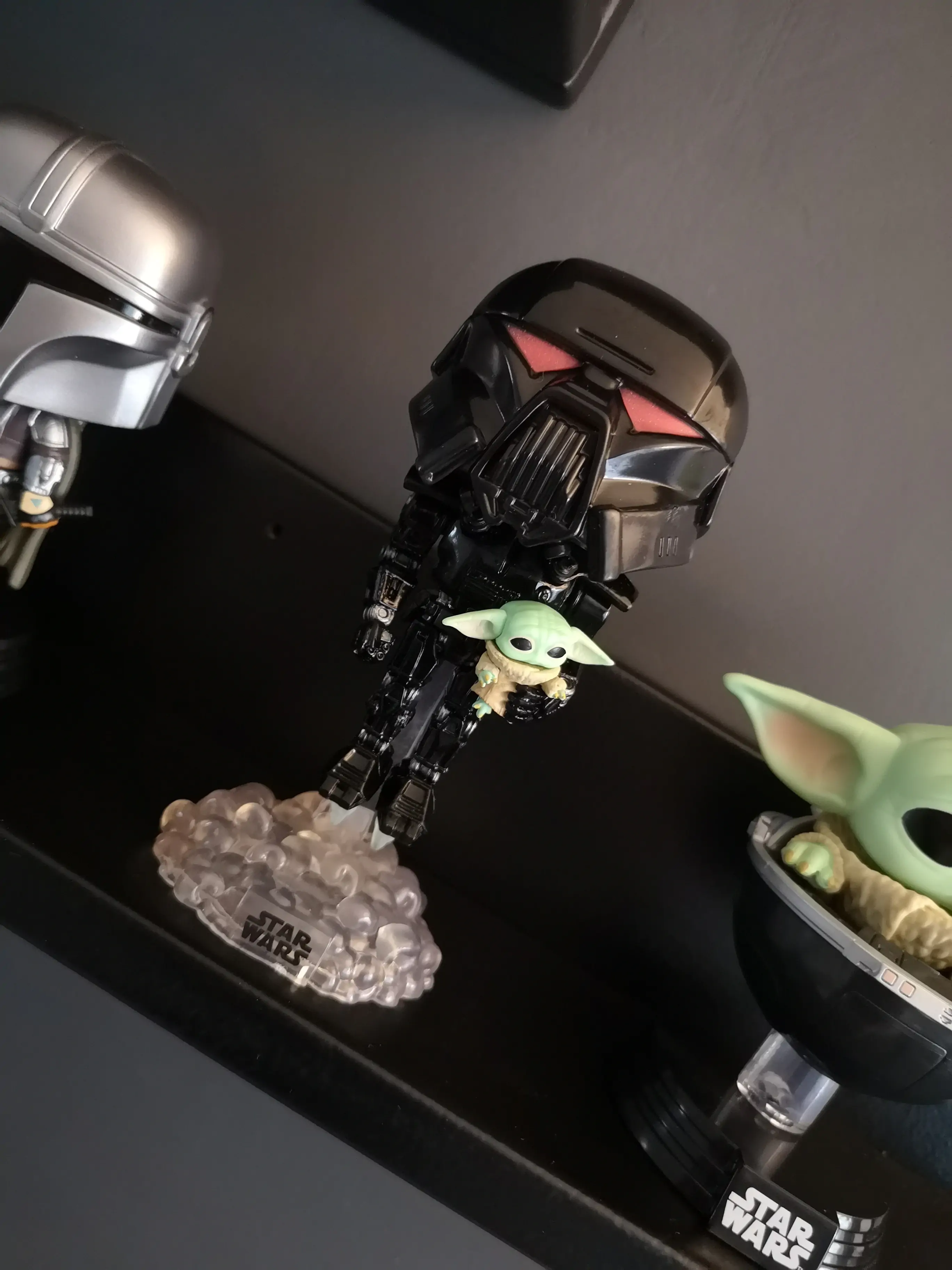 POP figúrka Star Wars Dark Trooper exkluzívne termékfotó