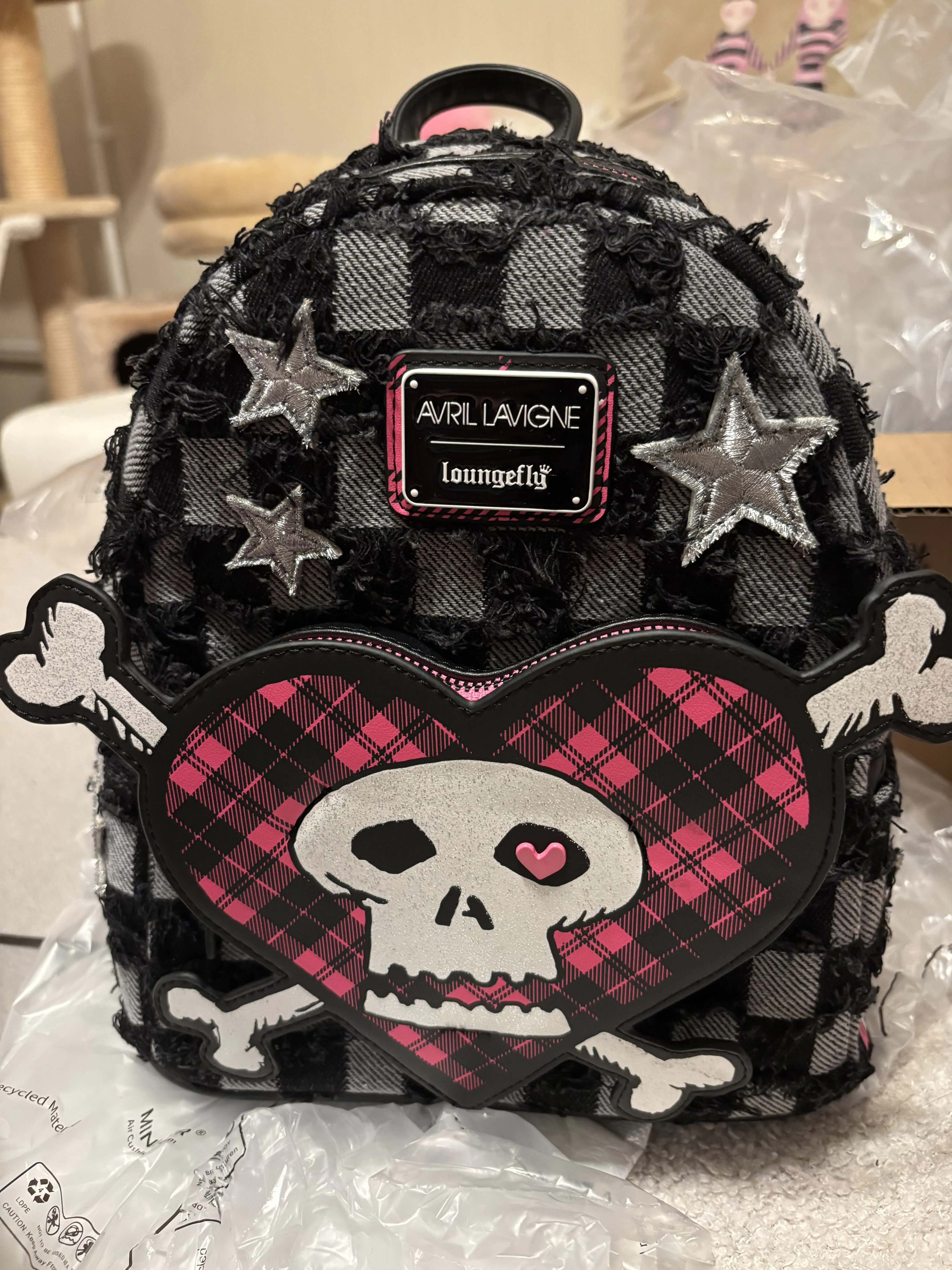Loungefly Avril Lavigne batoh 26 cm produktová fotografia