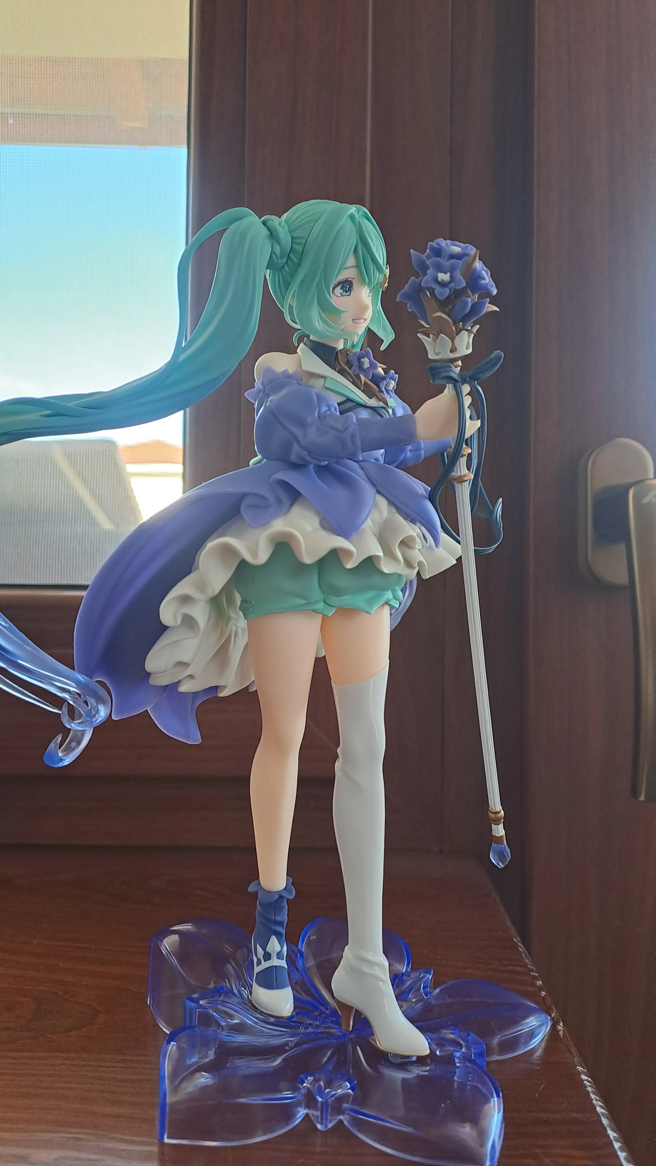 Hatsune Miku AMP PVC socha Hatsune Miku Birthday 2024 Ver. 21 cm produktová fotografia