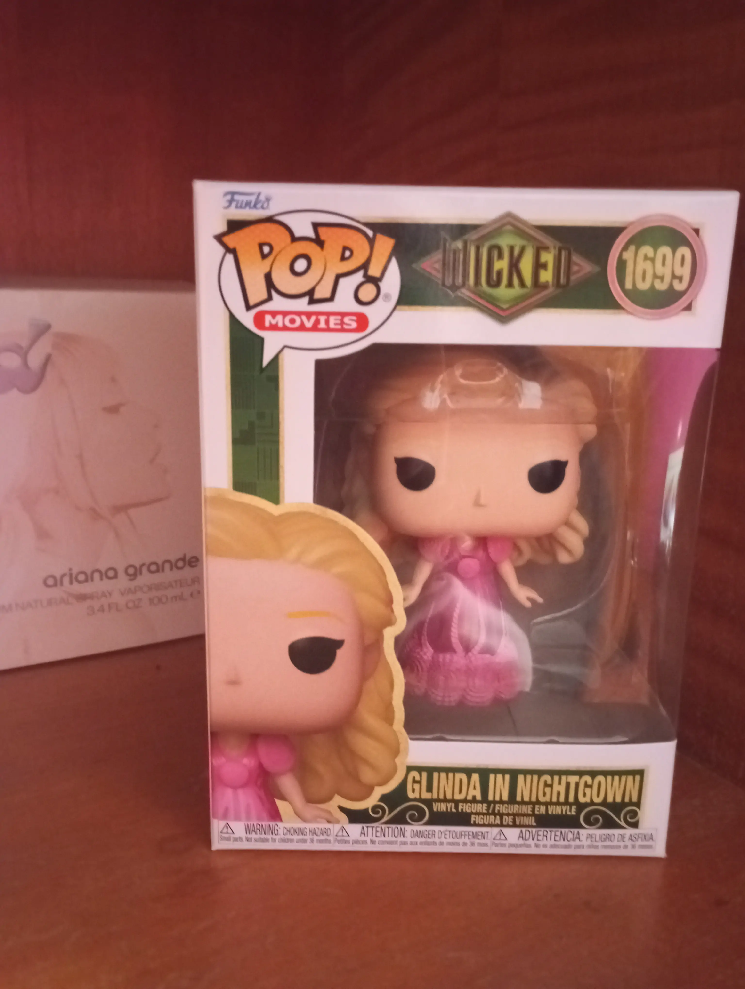 Funko POP figúrka Wicked Glinda in Nightgown produktová fotografia