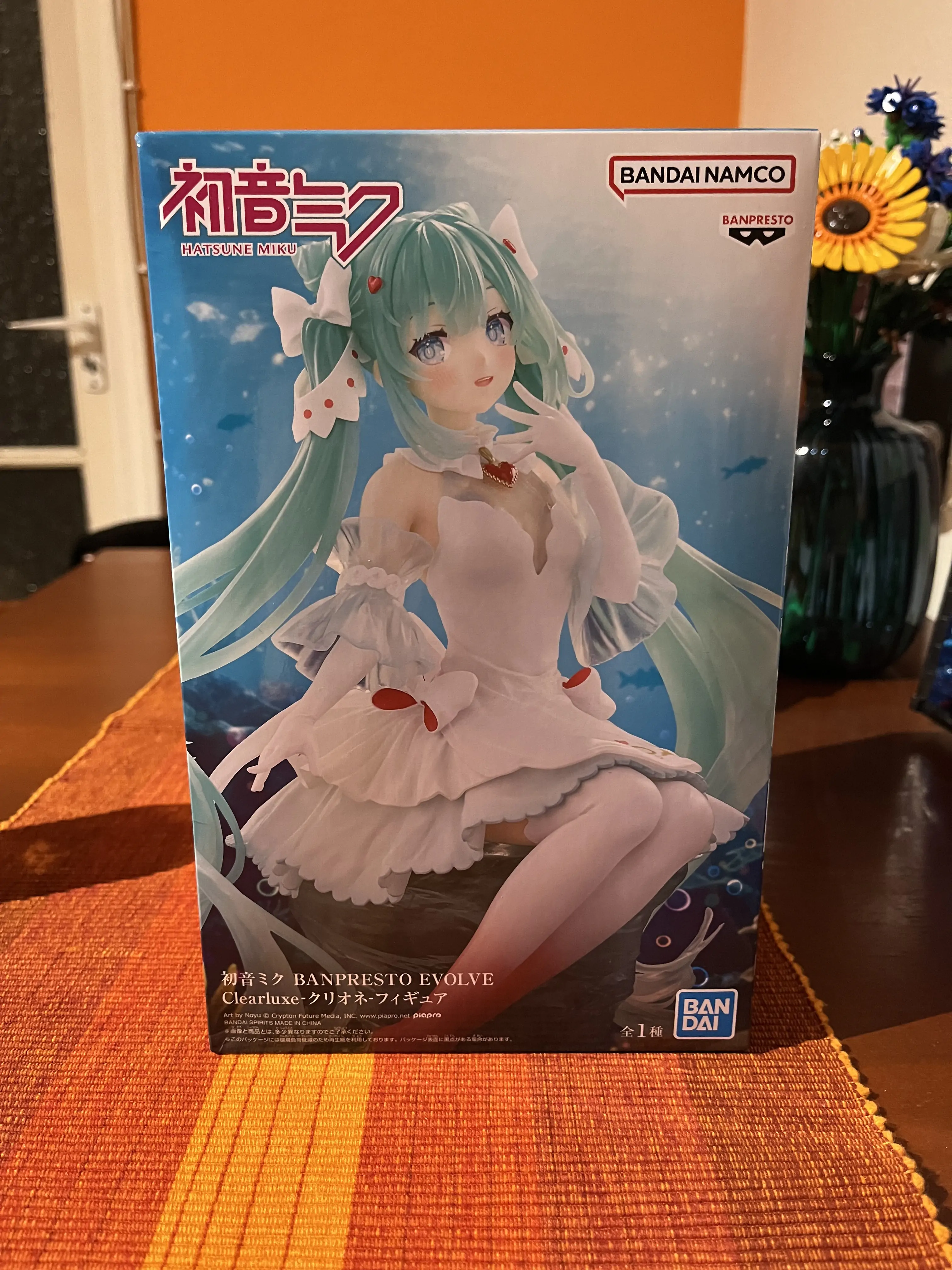 Hatsune Miku Clione Crearluxe figúrka 18 cm produktová fotografia