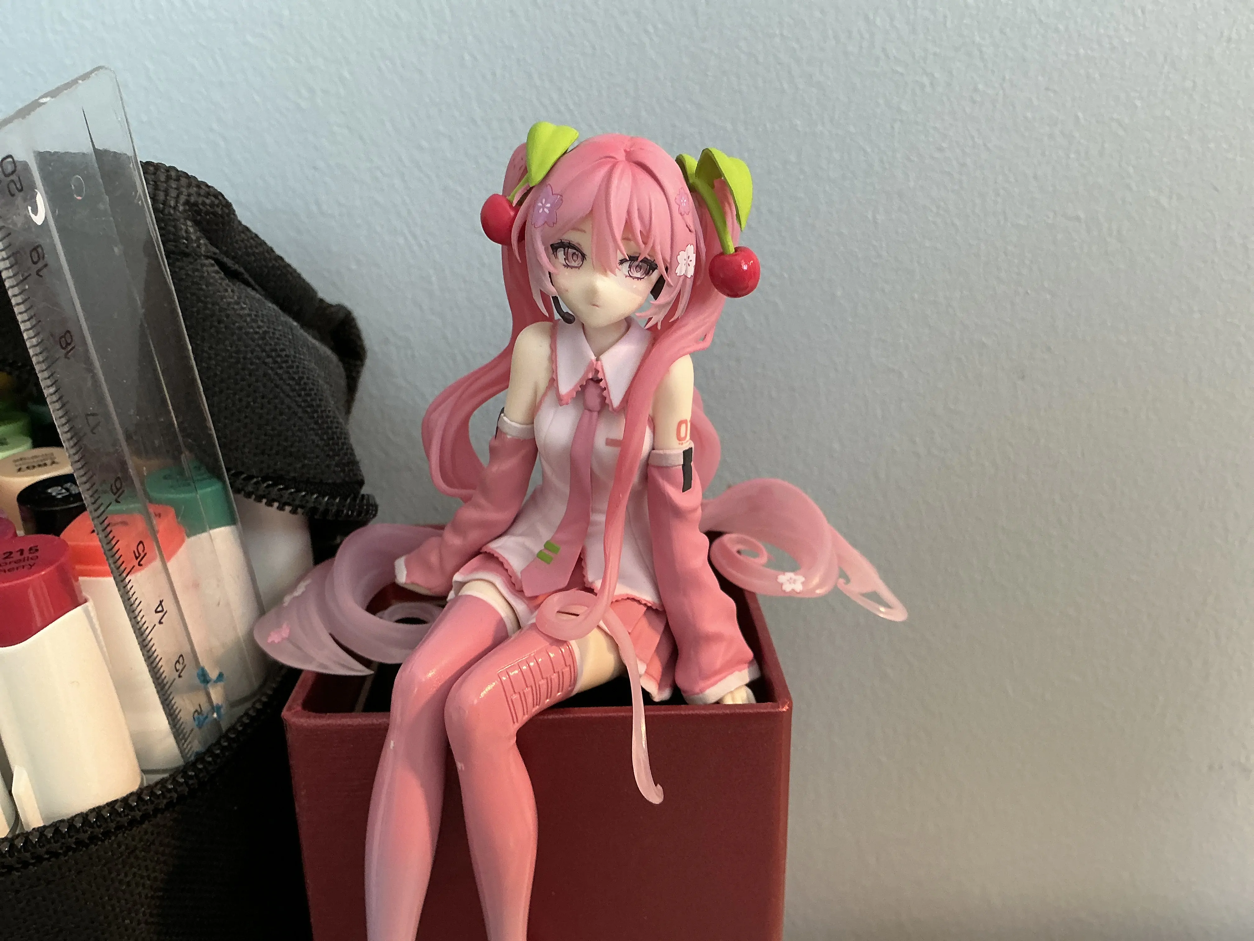 Hatsune Miku Noodle Stopper PVC Socha Sakura Miku 2026 14 cm produktová fotografia