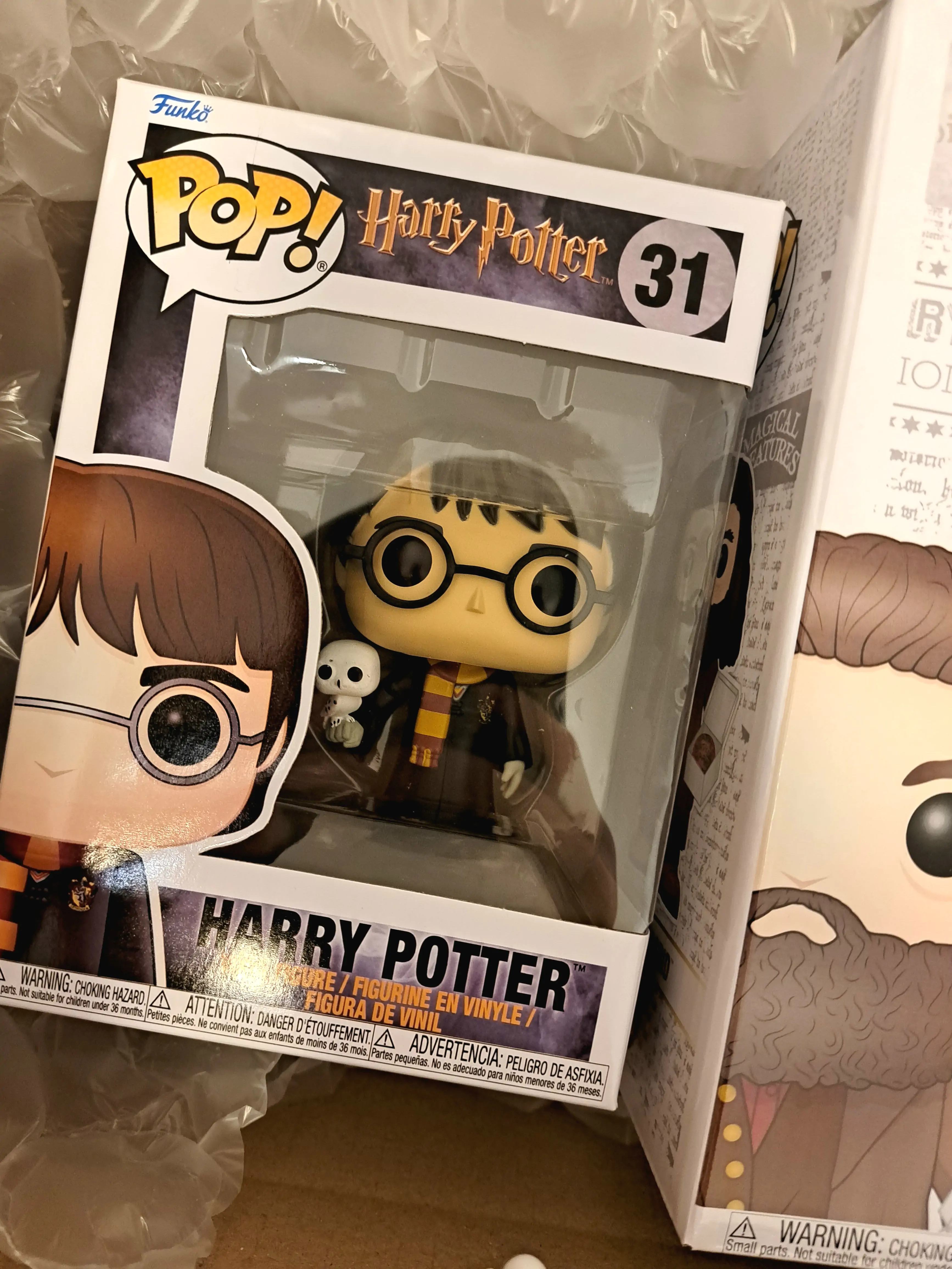 Harry Potter POP! Movies Vinylová figúrka Harry s Hedvigou 9 cm produktová fotografia