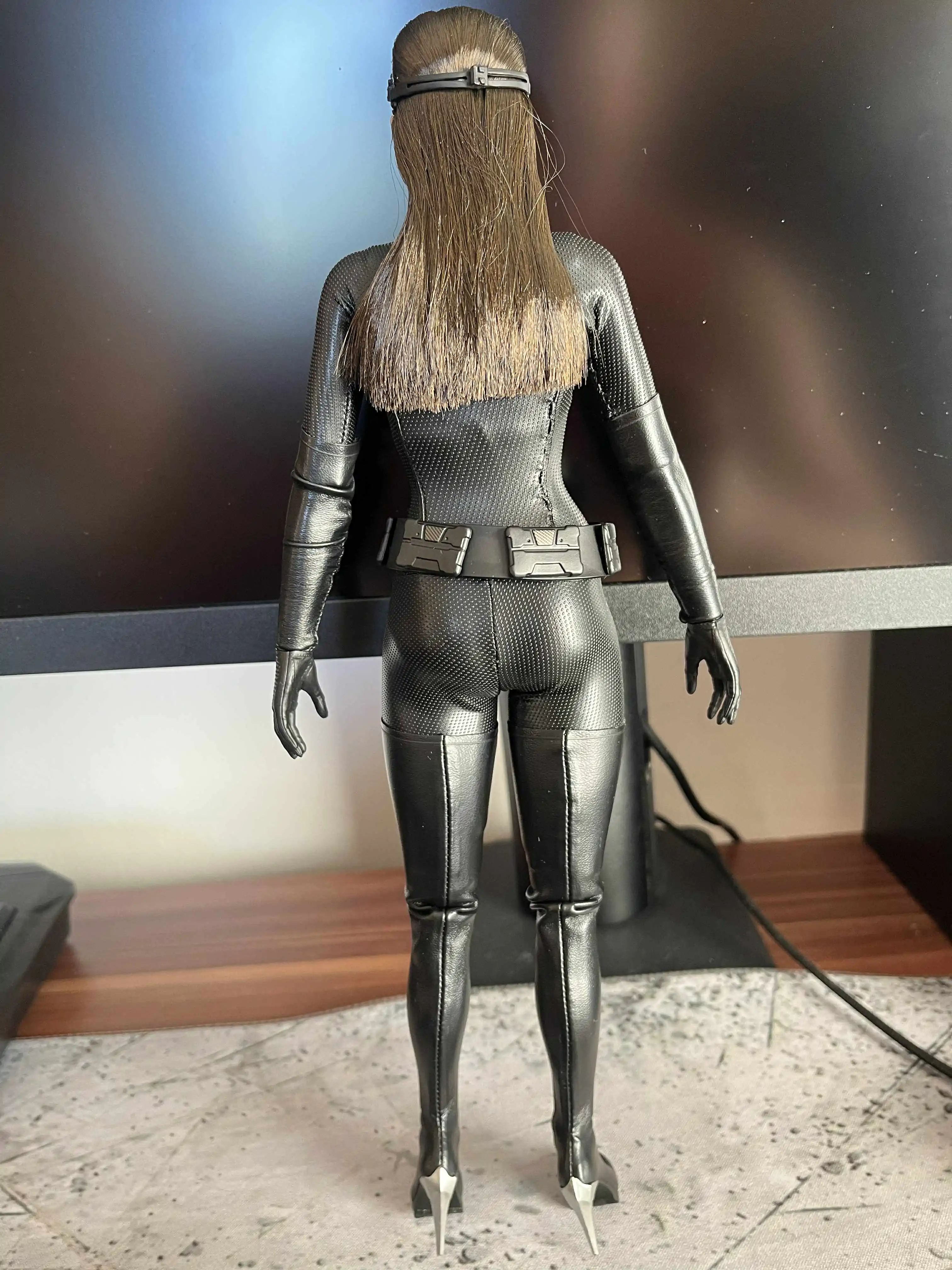 The Dark Knight Trilogy Movie Masterpiece Akčná Figúrka 1/6 Catwoman 29 cm produktová fotografia