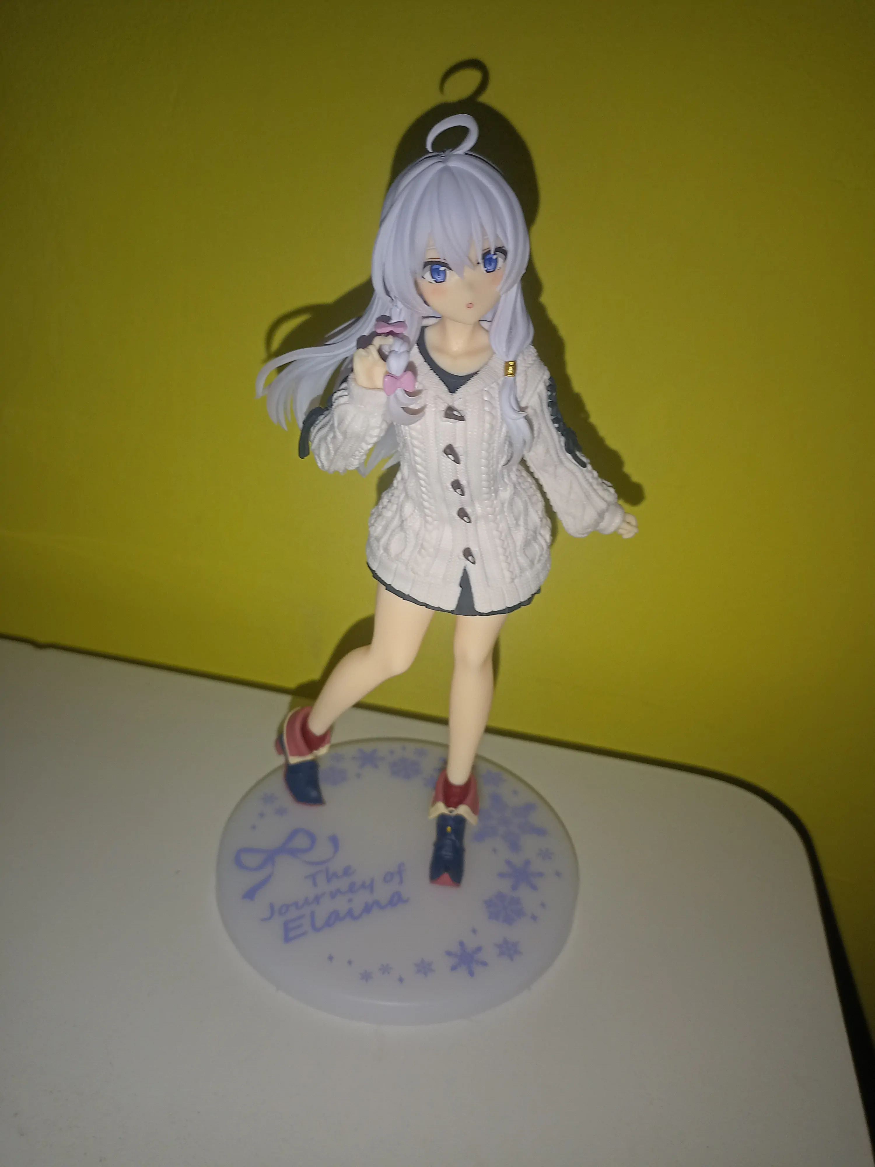 Wandering Witch: The Journey of Elaina PVC socha Elaina Knit Sweater Ver. 18 cm produktová fotografia