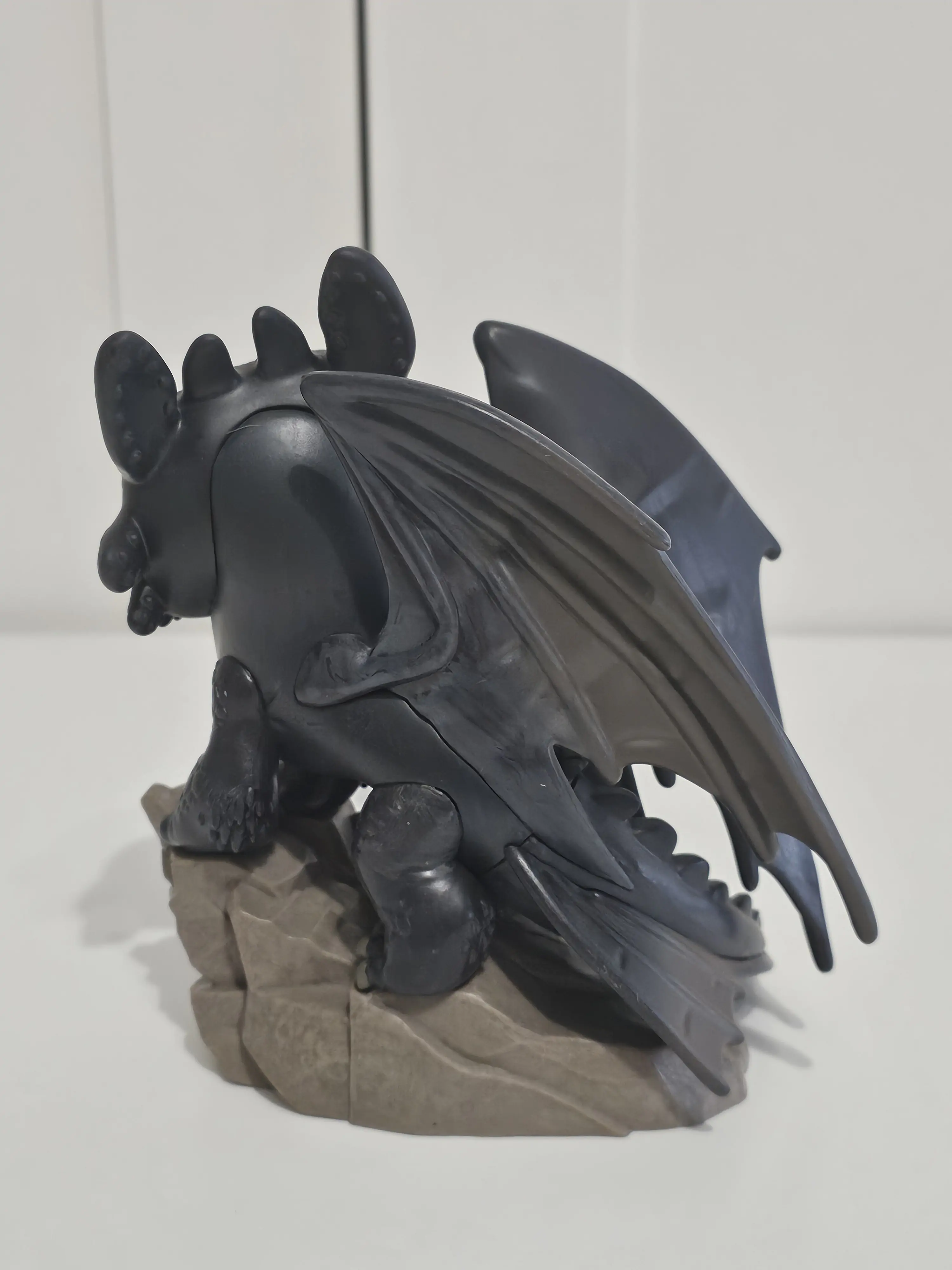 How to Train Your Dragon LAM Funko POP! Deluxe vinylová figúrka Toothless 16 cm produktová fotografia