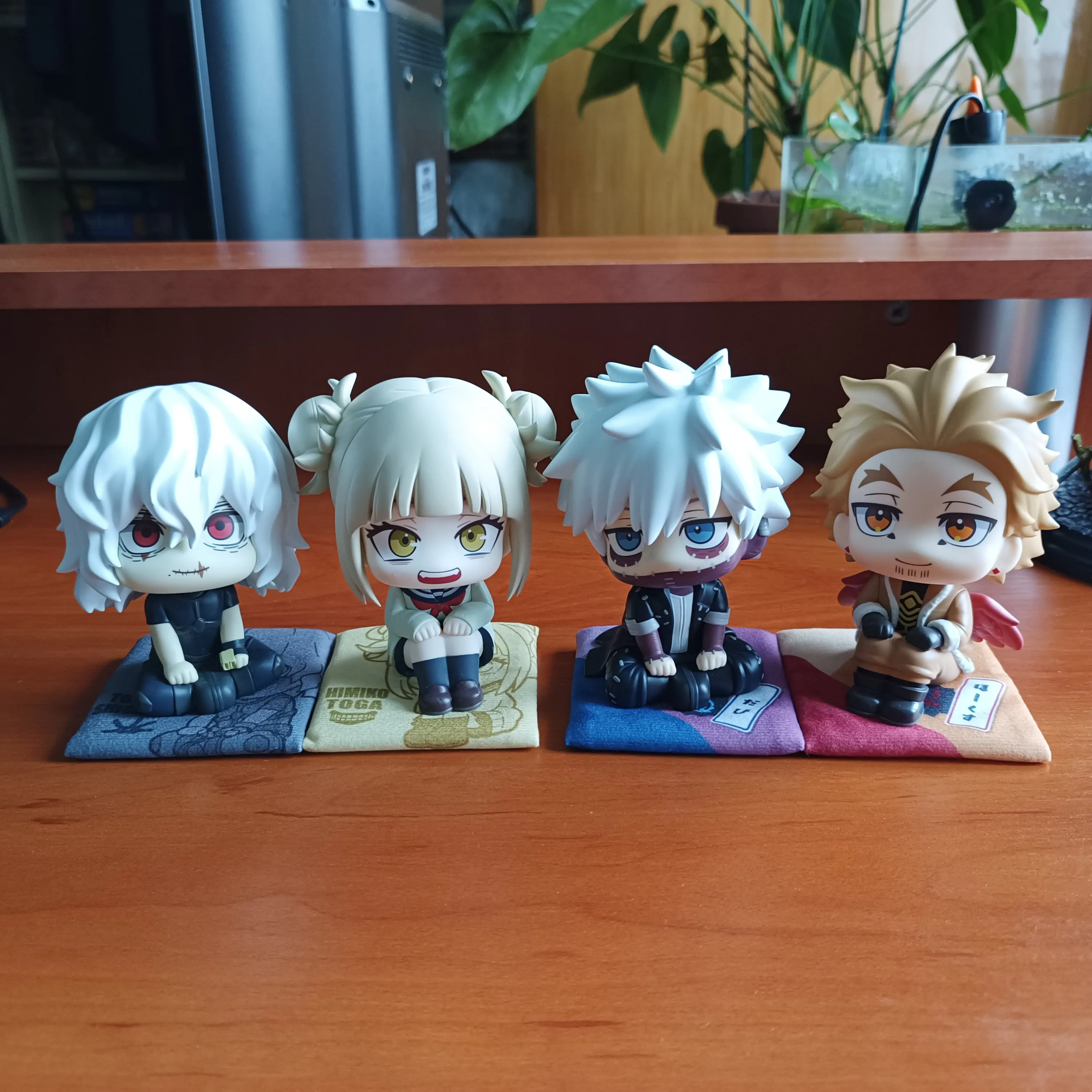 My Hero Academia Look Up PVC Socha Hawks & Dabi 11 cm (s darčekom) produktová fotografia