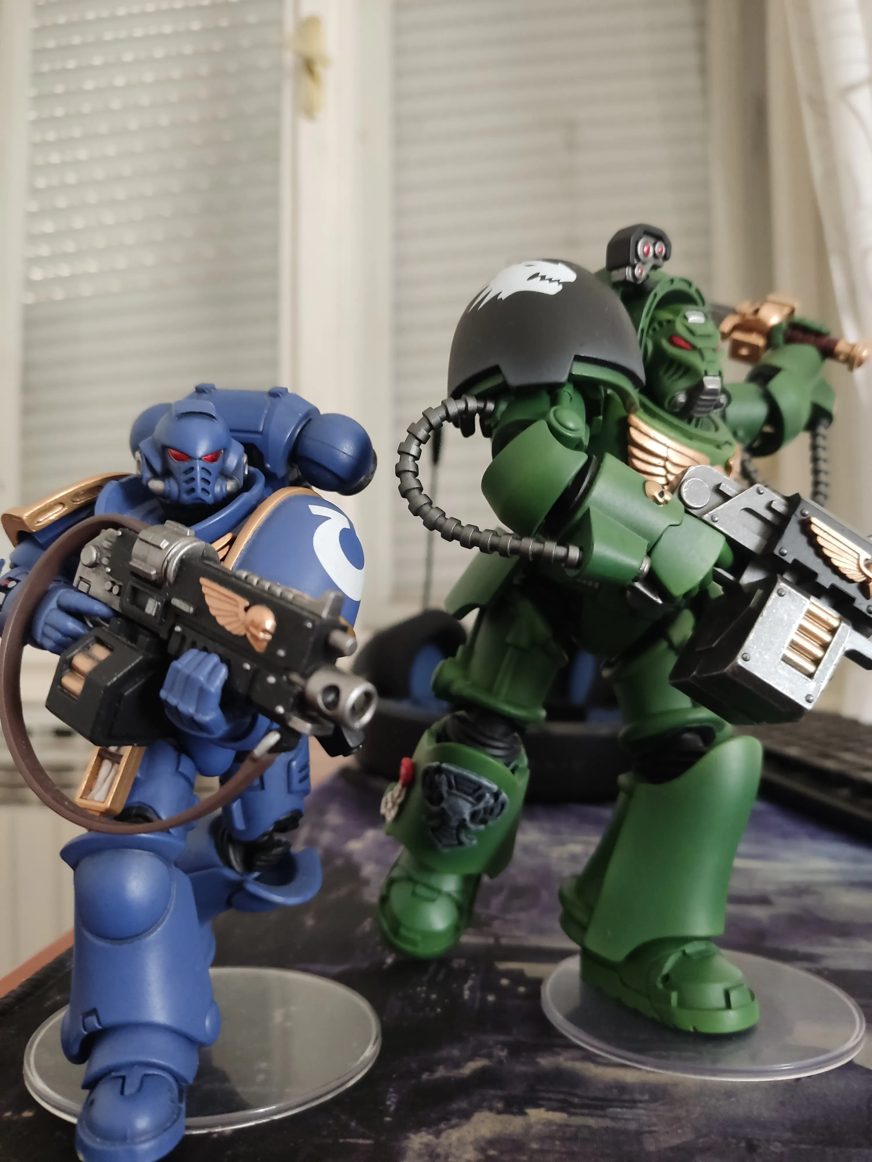 Warhammer 40,000 Akčná figúrka Salamanders Terminator 1 s Power Sword a Storm Bolter 14 cm produktová fotografia