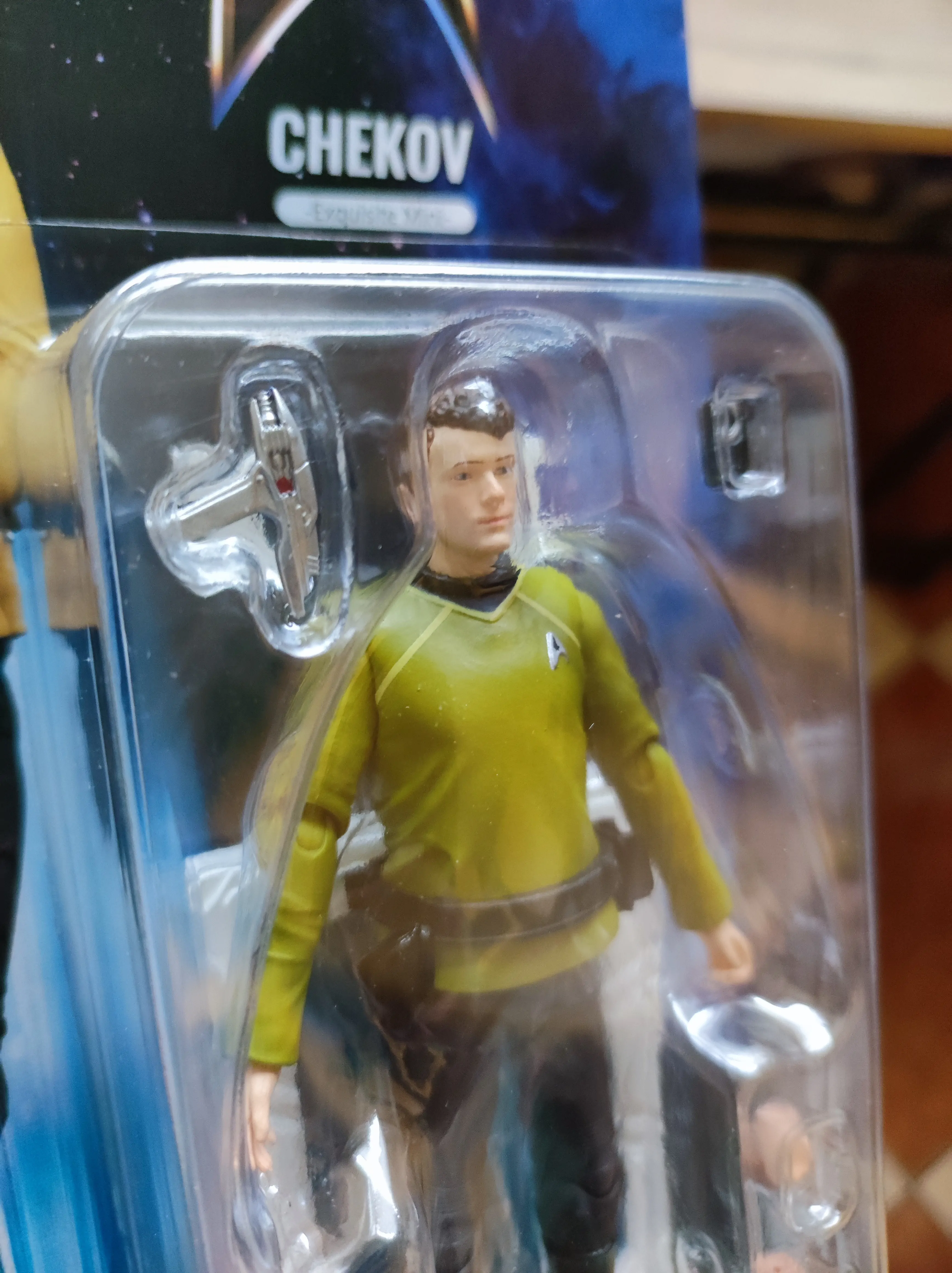 Star Trek Exquisite Mini akčná figúrka 1/18 Star Trek 2009 Chekov 10 cm produktová fotografia