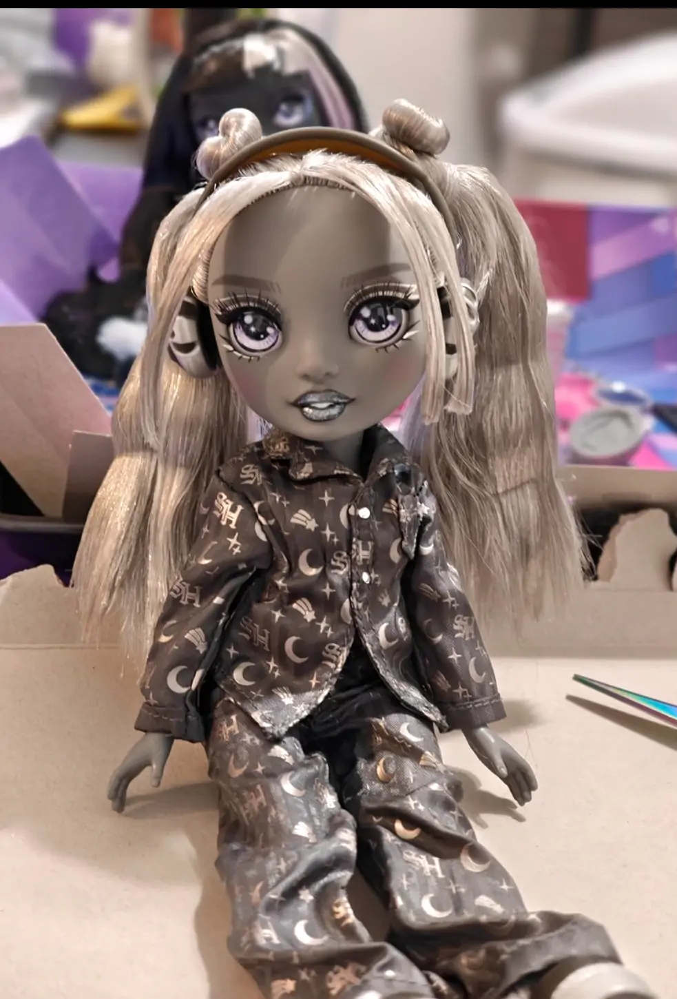 Shadow High Fashion Doll Girls Night Luna bábika produktová fotografia