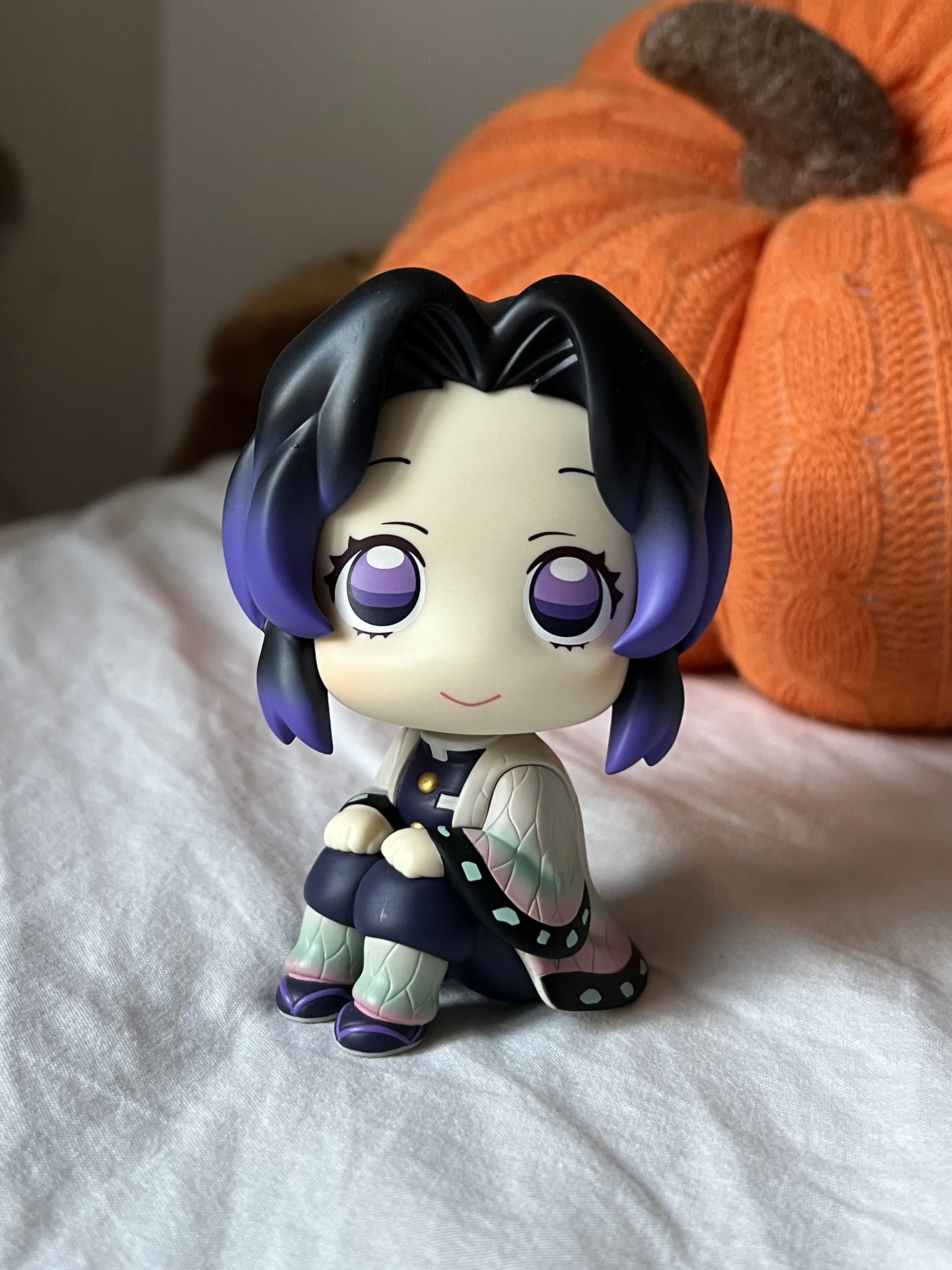 Demon Slayer Kimetsu no Yaiba Look Up PVC Soška Shinobu Kocho 11 cm produktová fotografia