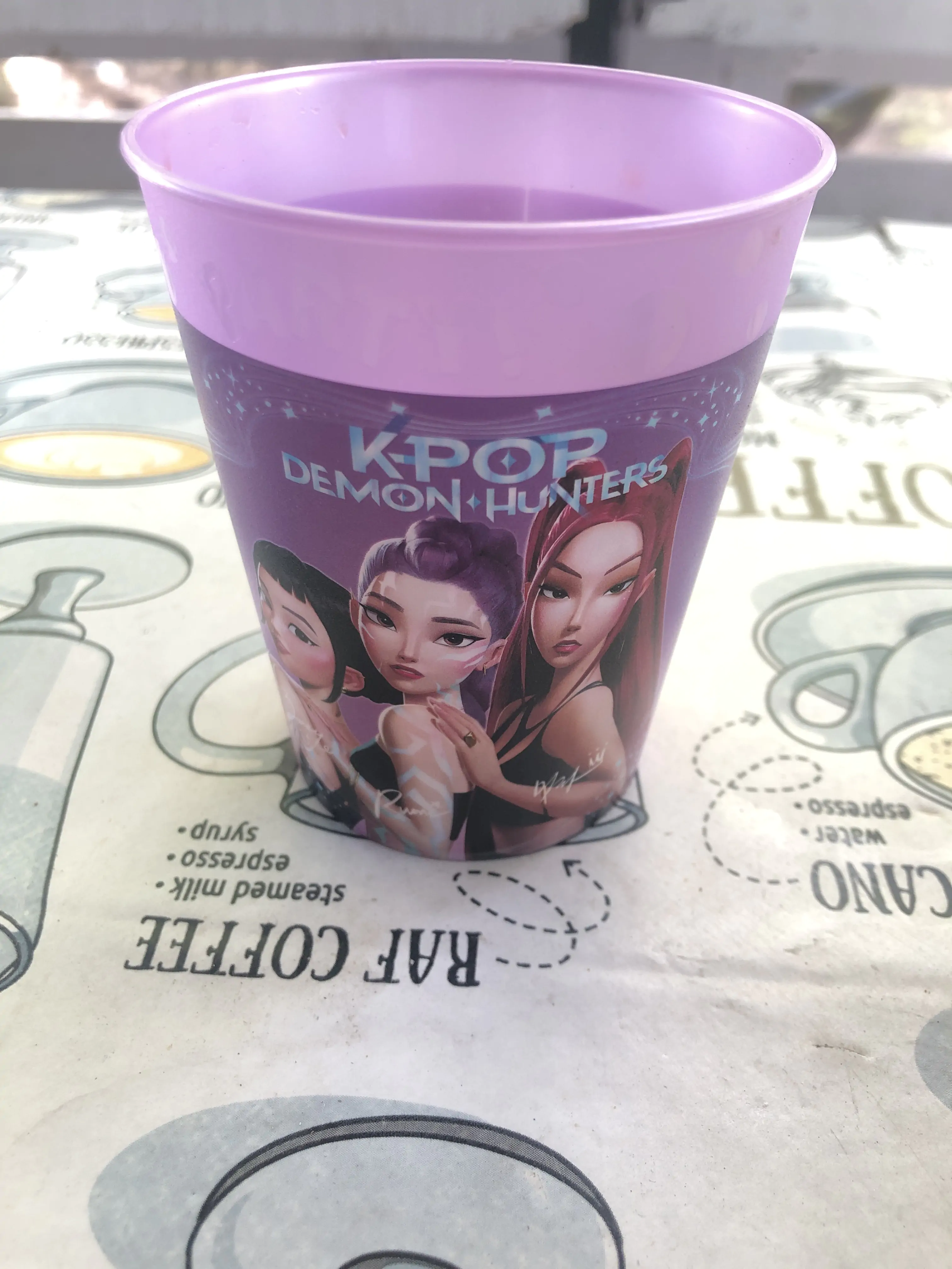 K-pop Demon Hunters Sada 4 plastových pohárov, 250 ml produktová fotografia
