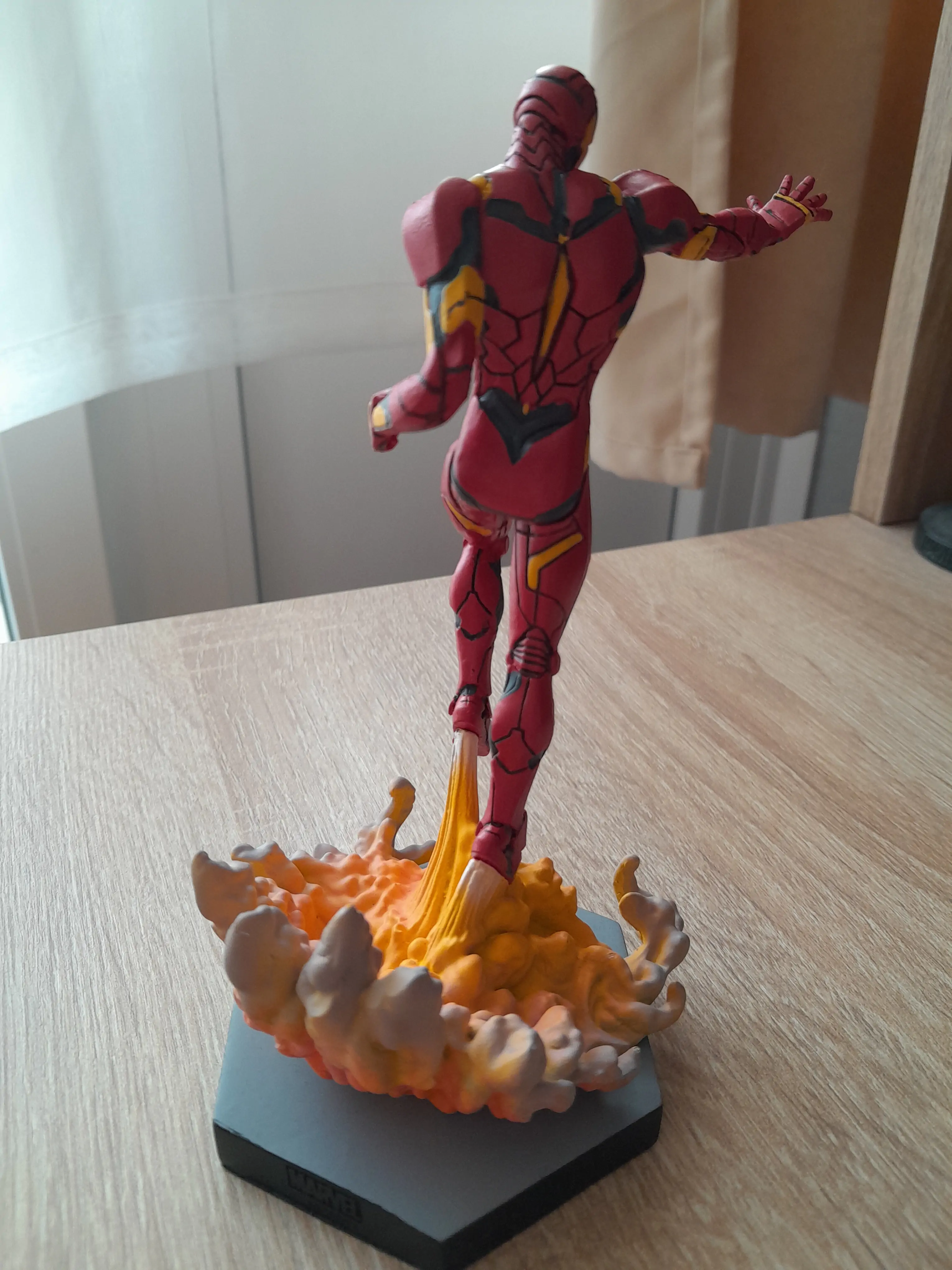 Marvel VS. Collection Socha 1/16 Iron Man 16 cm produktová fotografia