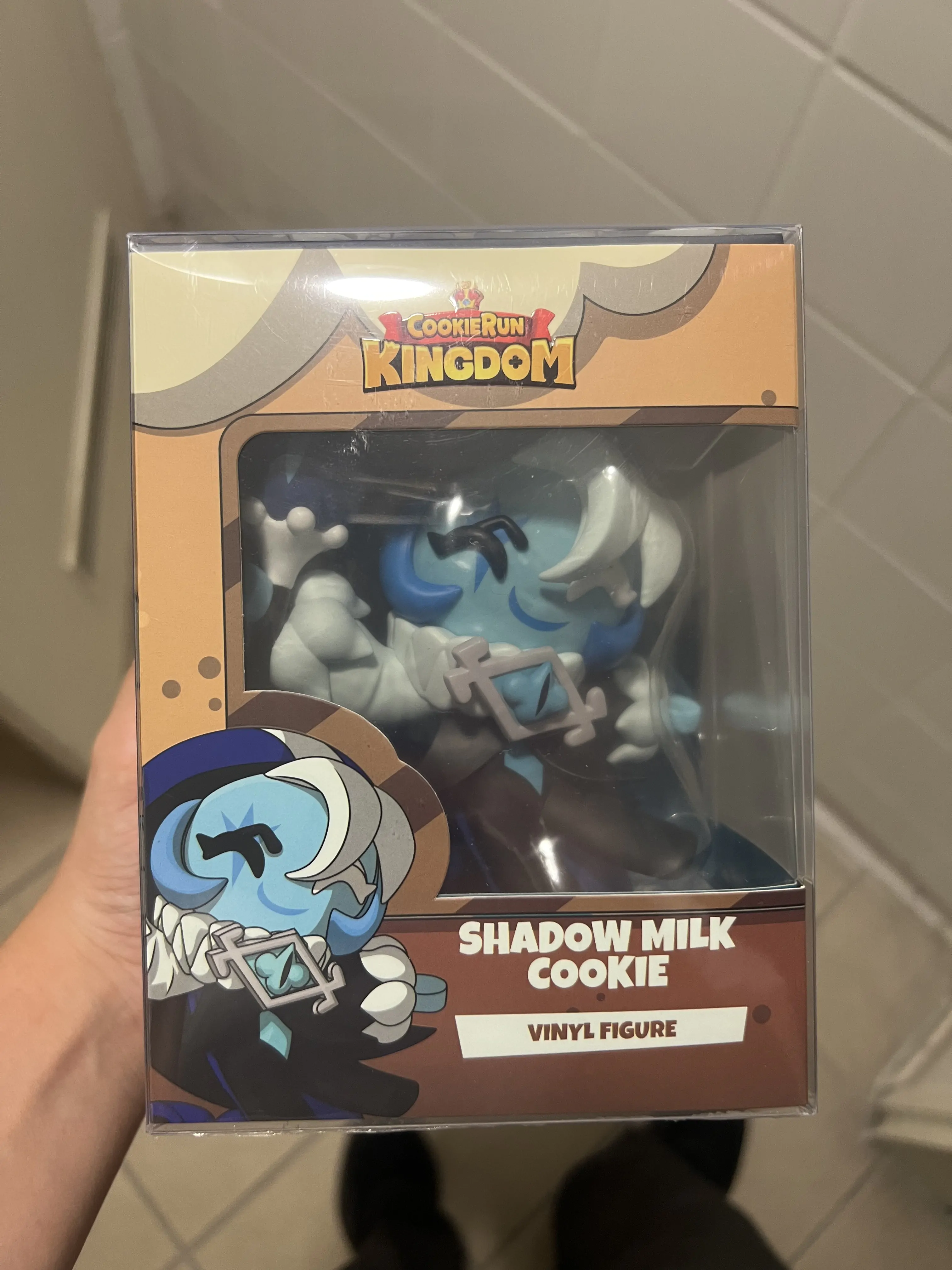 Cookie Run Kingdom Vinyl figúrka Shadow Milk Cookie 11 cm produktová fotografia