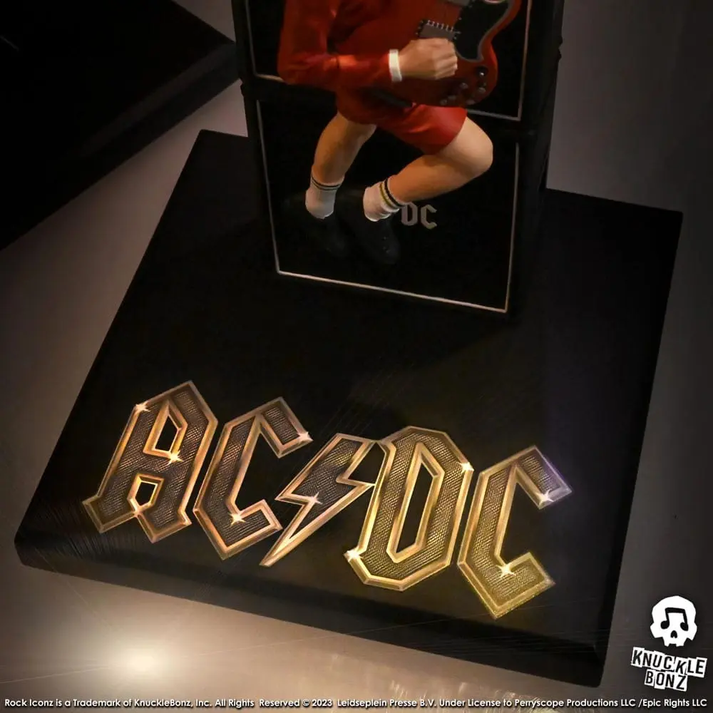 AC/DC Rock Iconz Socha Angus Young III 25 cm produktová fotografia