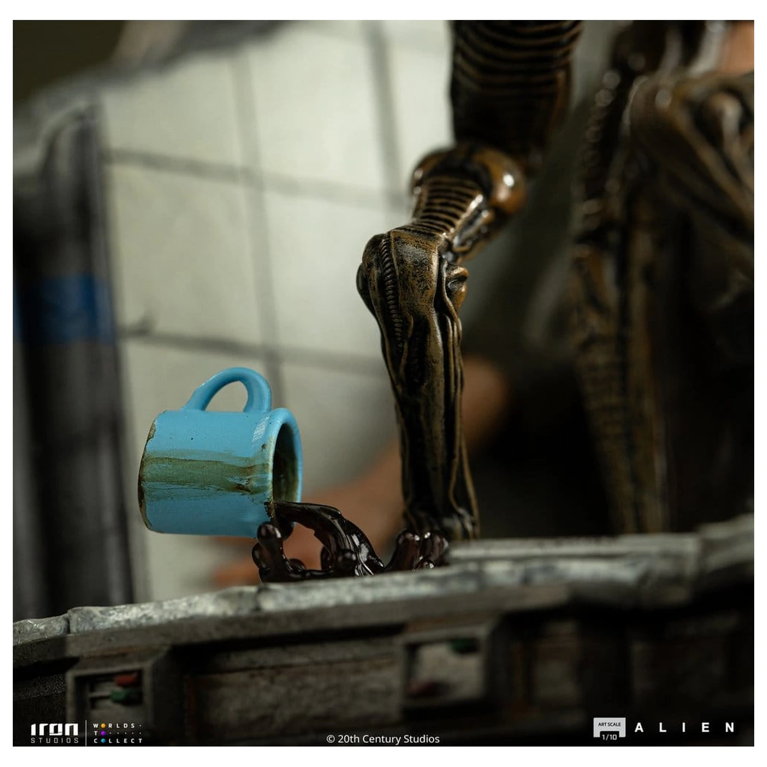 Alien 3 Art Scale Socha 1/10 Ellen Ripley a Dog Alien 23 cm produktová fotografia