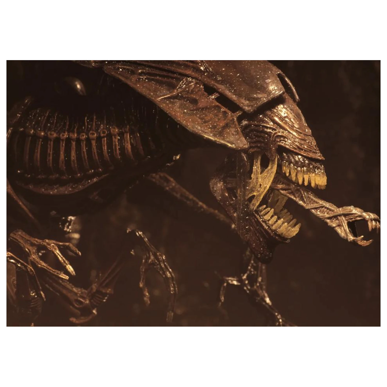 Alien Resurrection Alien Queen figúrka Ultra Deluxe 37cm produktová fotografia