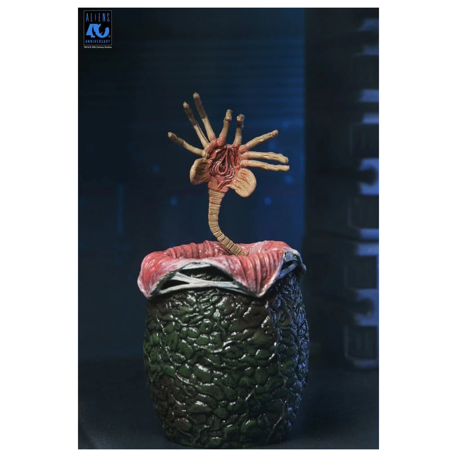 Aliens Ultimate Action Figure Warrior (1986) Xenomorph Black (40th Anniversary) 23 cm akčná figúrka produktová fotografia