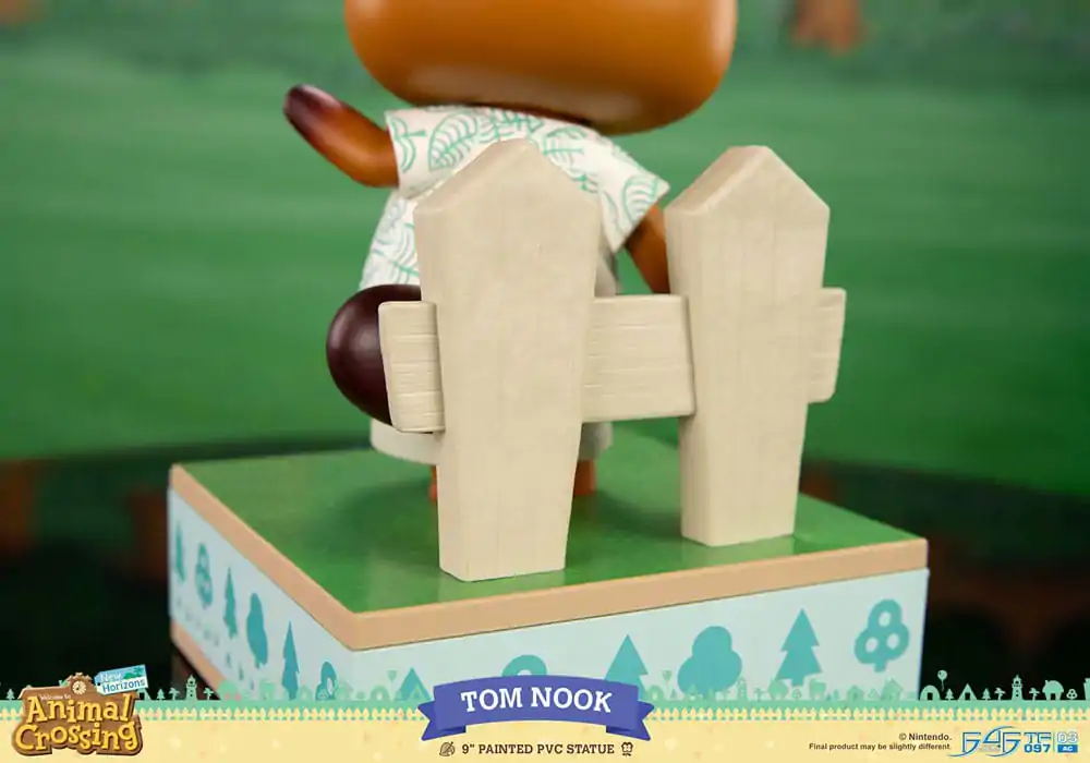 Animal Crossing: New Horizons PVC socha Tom Nook 22 cm termékfotó