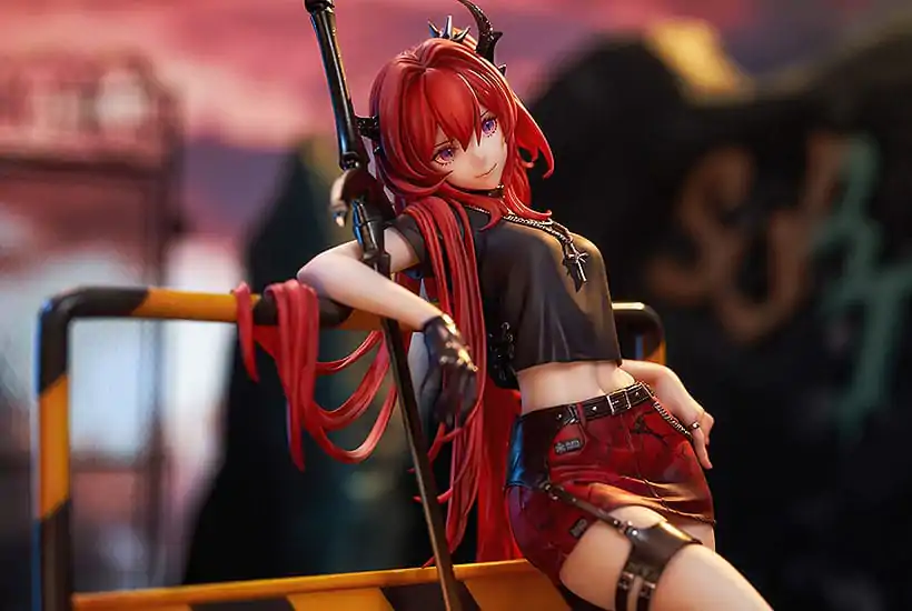 Arknights PVC Socha 1/6 Surtr: Liberte//Echec Ver. 29 cm produktová fotografia