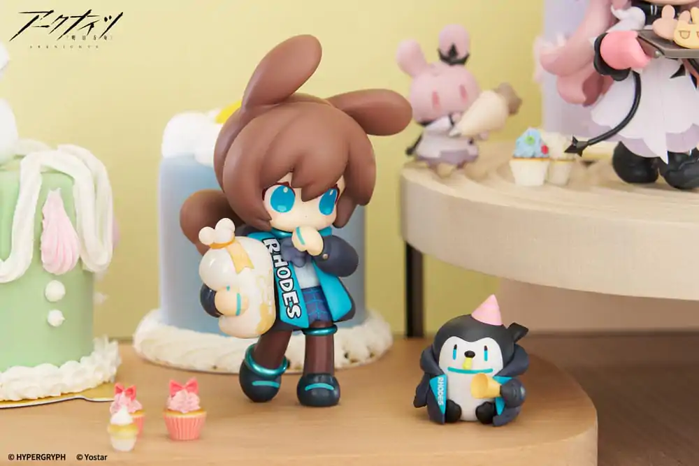 Arknights Would You Like A Dessert? Mini Series PVC soška Amiya Ver. 2 11 cm produktová fotografia