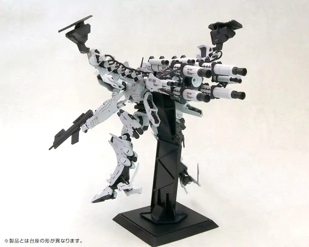 Armored Core Plastiková modelová stavebnica 1/72 Lineark White-Glint & V.O.B Set 16 cm produktová fotografia