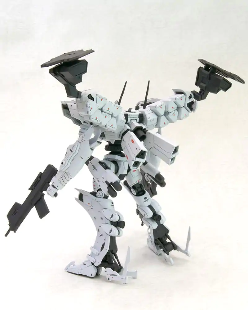Armored Core Plastiková modelová stavebnica 1/72 Lineark White-Glint & V.O.B Set 16 cm produktová fotografia