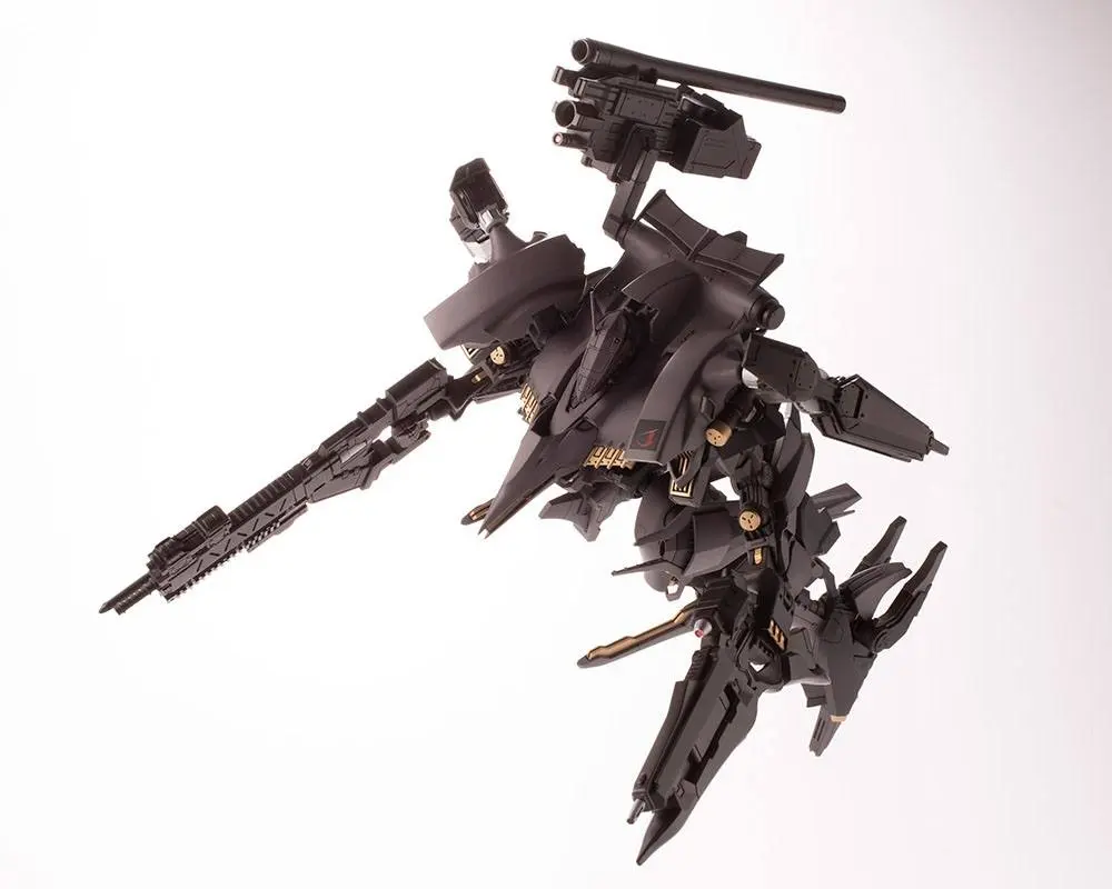 Armored Core 4 Plastiková modelová stavebnica 1/72 Rayleonard 03-Aaliyah Supplice Opening Ver. 18 cm produktová fotografia