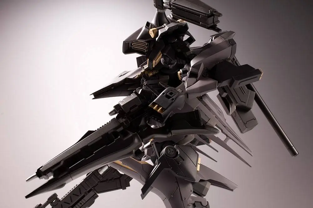 Armored Core 4 Plastiková modelová stavebnica 1/72 Rayleonard 03-Aaliyah Supplice Opening Ver. 18 cm produktová fotografia