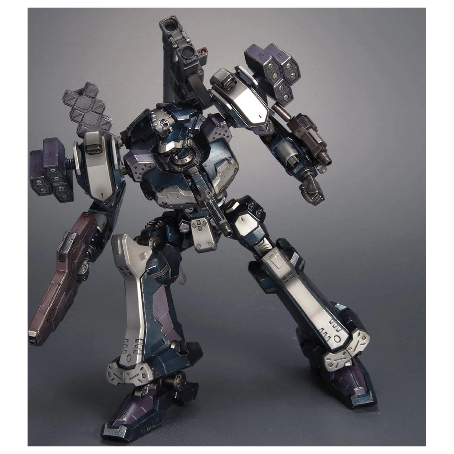 Armored Core Plastový model 1/72 CREST CR-C75U2 Close Quarters Ver. 16 cm produktová fotografia