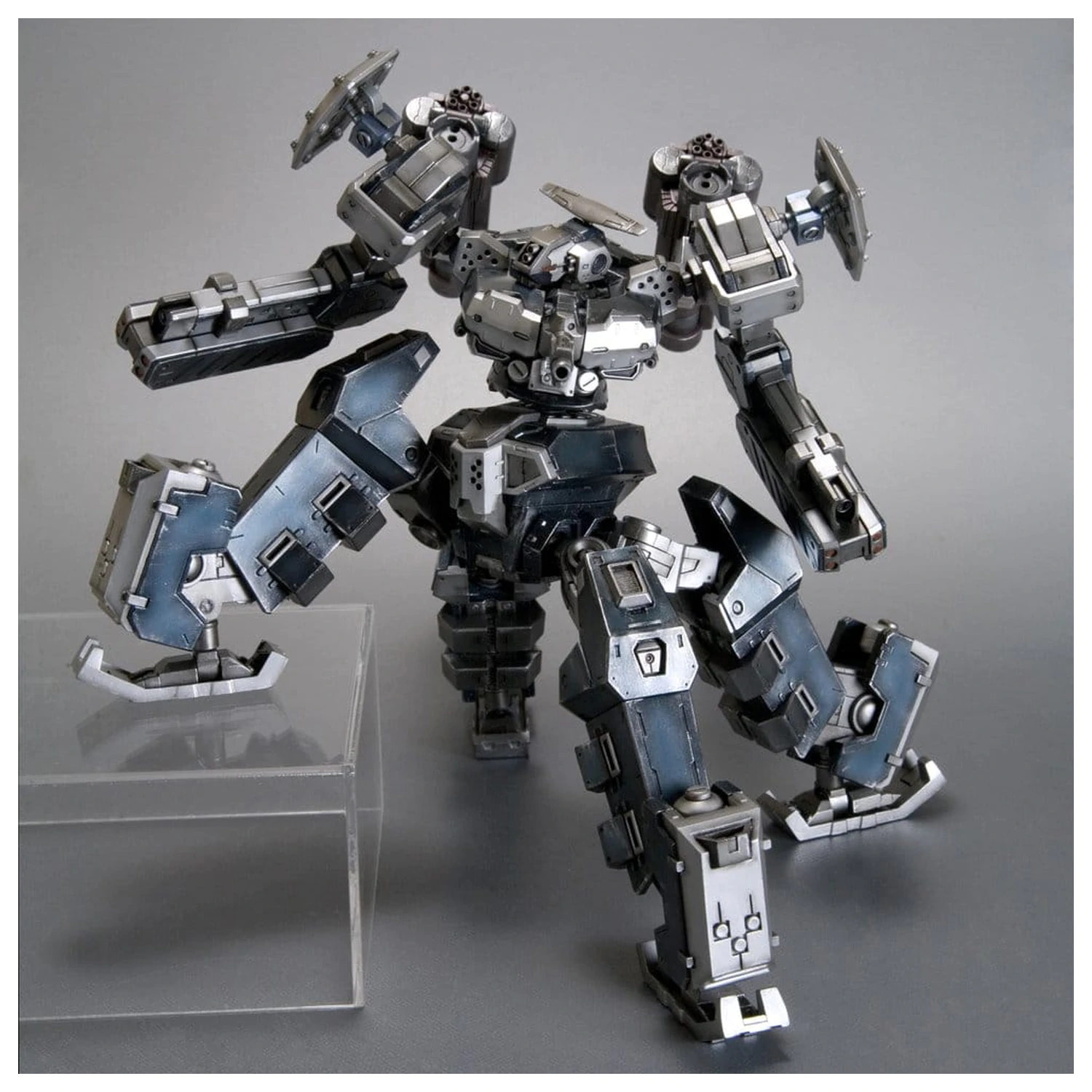 Armored Core plastový model kit 1/72 CREST CR-C75U2 DELTA Ver. 16 cm produktová fotografia