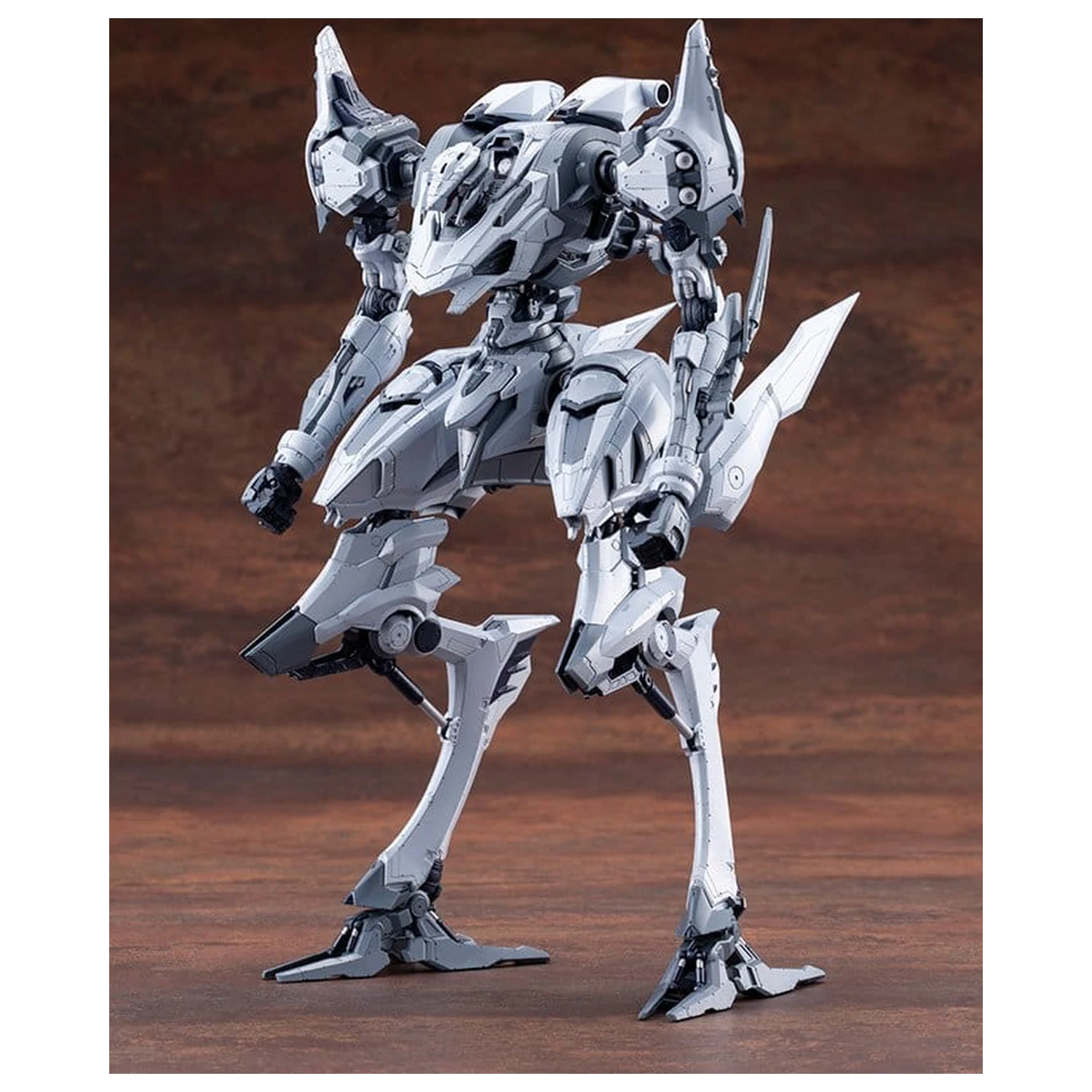 Armored Core V.I.O.S. Plastic Model Kit Schneider Nachtreihe/40E Close-Quarters Assault Type 27 cm produktová fotografia