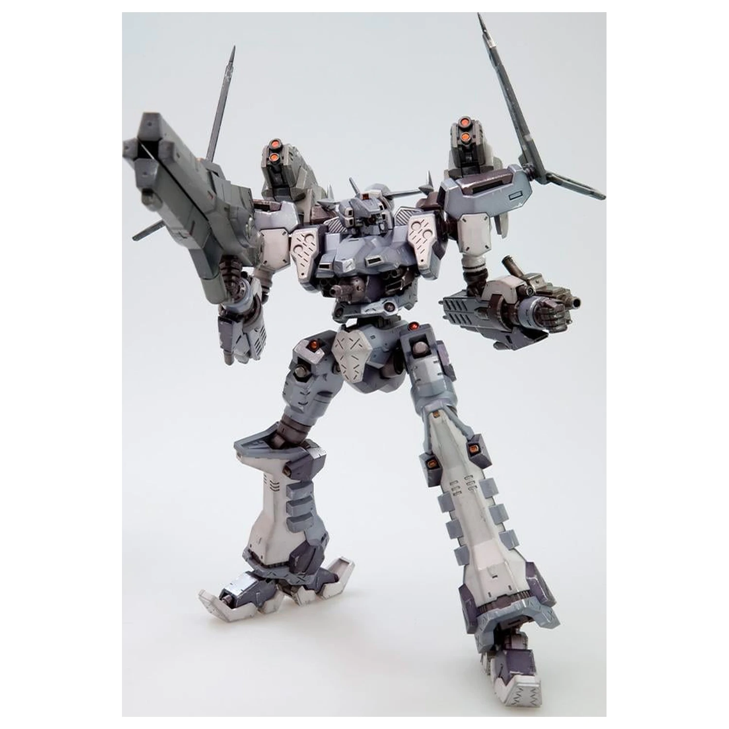 Armored Core VI Crest CR-C98E2 Assault Type Plastikový model 16 cm produktová fotografia