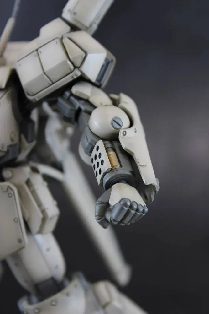 Assault Suits Leynos Plastový model 1/35 AS-5E3 Leynos (Typ hráča) Renewal Ver. 28 cm produktová fotografia