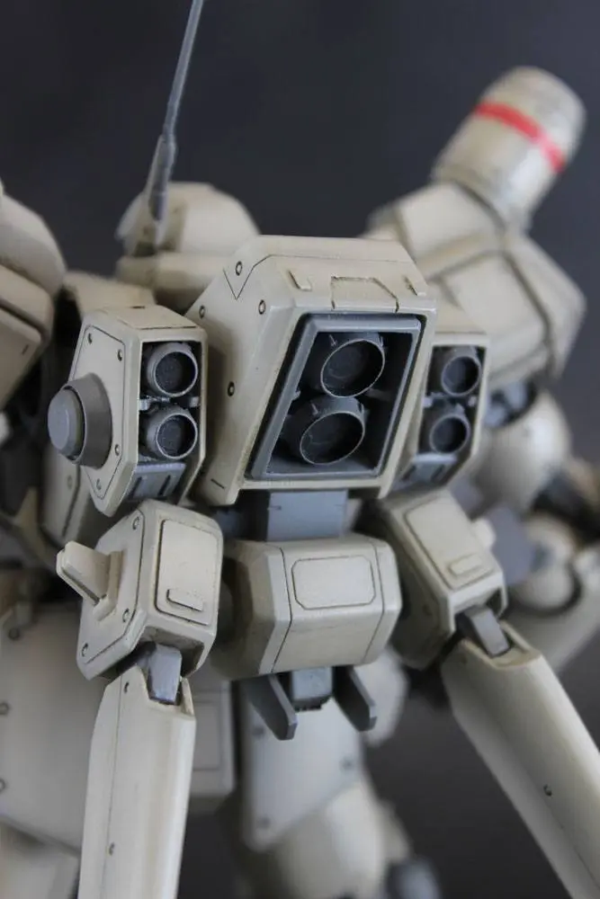 Assault Suits Leynos Plastový model 1/35 AS-5E3 Leynos (Typ hráča) Renewal Ver. 28 cm produktová fotografia