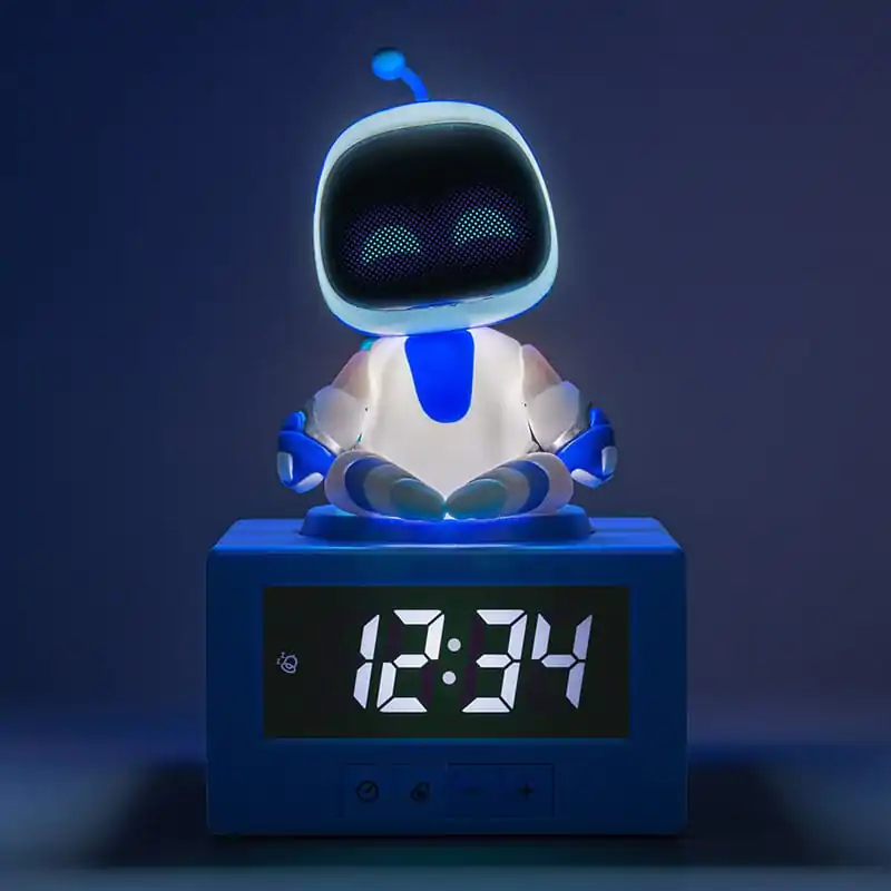 Astro Bot budík produktová fotografia