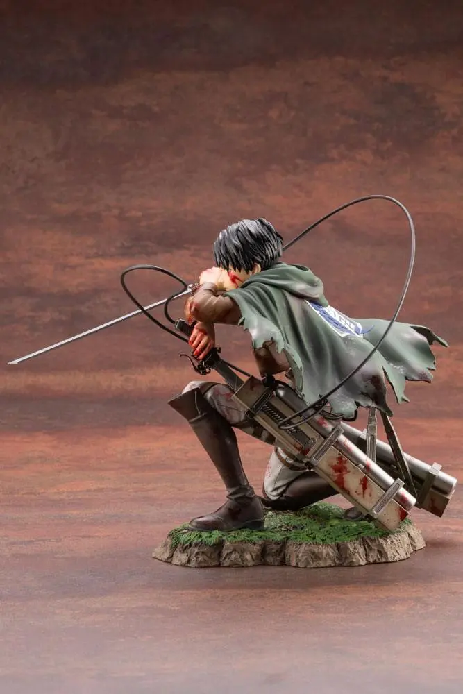 Útočiaci Titán ARTFXJ szobor 1/7 Levi Fortitude ver. 17 cm termékfotó