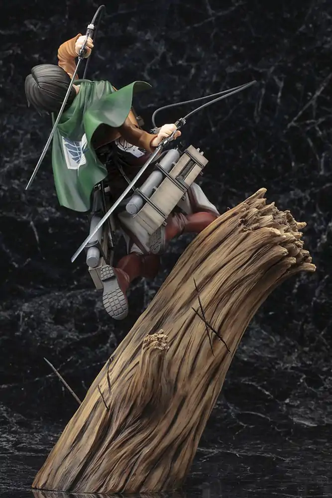 Attack on Titan ARTFXJ Soška 1/8 Levi Renewal Package Ver. 28 cm produktová fotografia