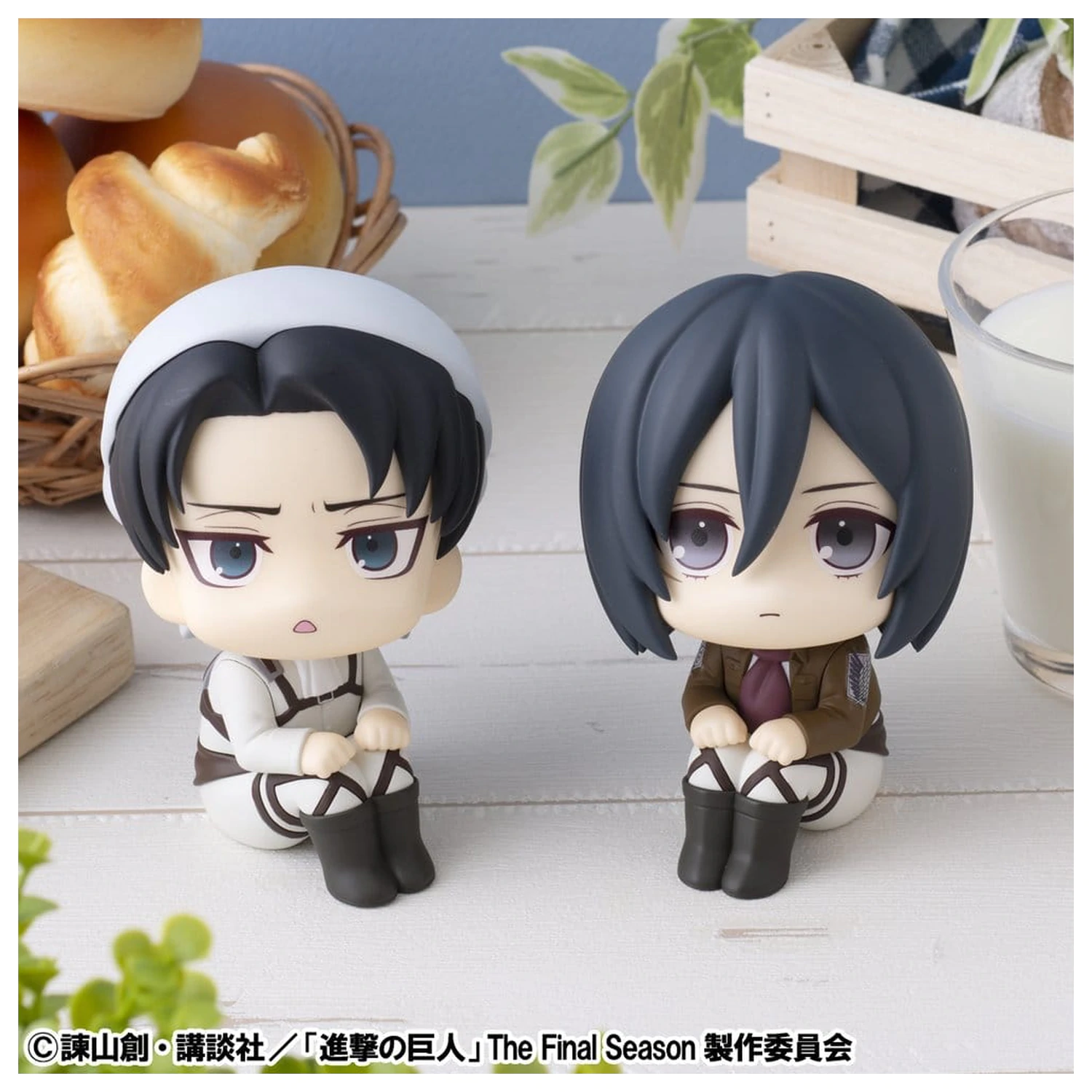 Attack on Titan Look Up PVC Sošky Levi Cleaning up Ver. & Mikasa Ackerman (s darčekom) 11 cm produktová fotografia