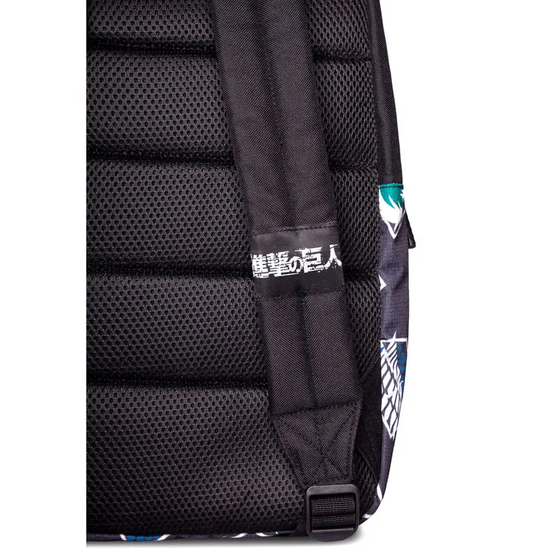 Attack on Titan Ruksak Erby produktová fotografia