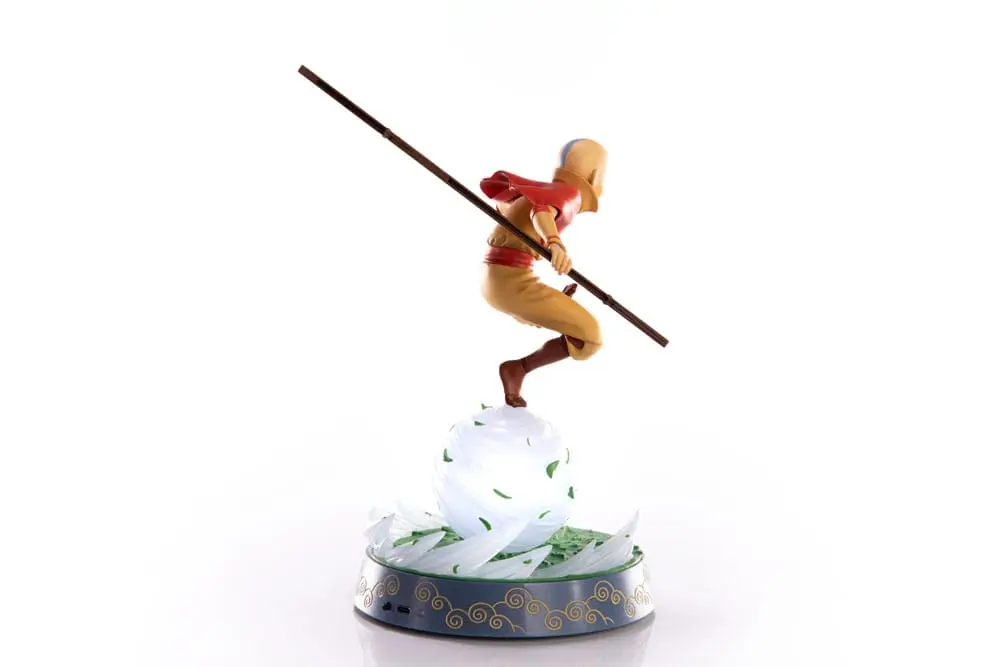 Avatar: The Last Airbender PVC soška Aang Collector's Edition 27 cm termékfotó