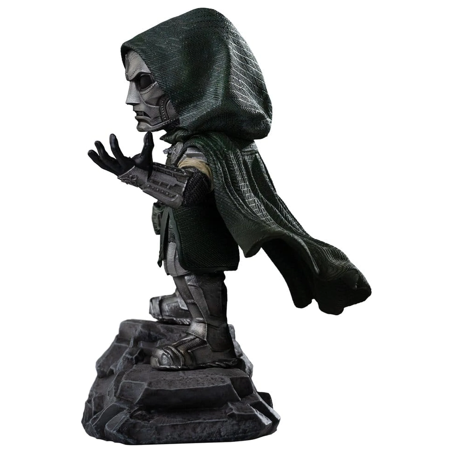 Avengers: Doomsday MiniCo socha Doctor Doom 15 cm produktová fotografia