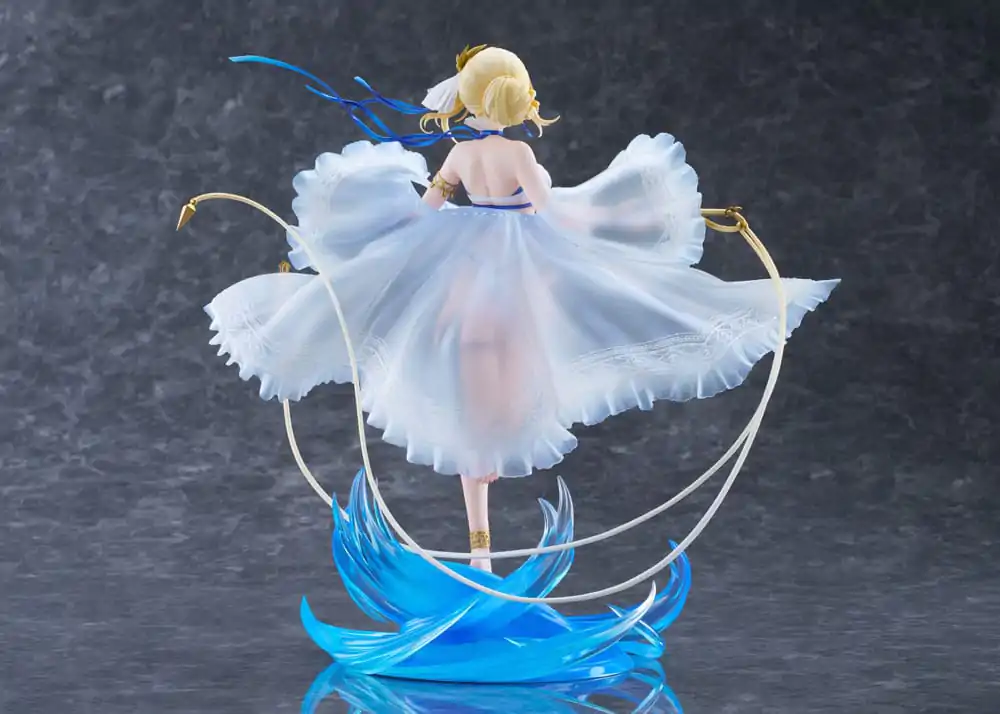 Azur Lane PVC figúrka 1/7 Jeanne D'Arc Saintess of the Sea AmiAmi Limited Edition 26 cm termékfotó