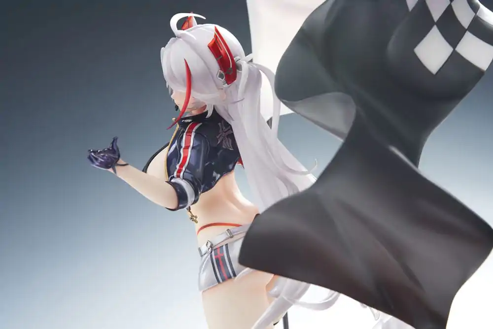 Azur Lane PVC figúrka 1/7 Prinz Eugen Final Lap ver. 30 cm termékfotó