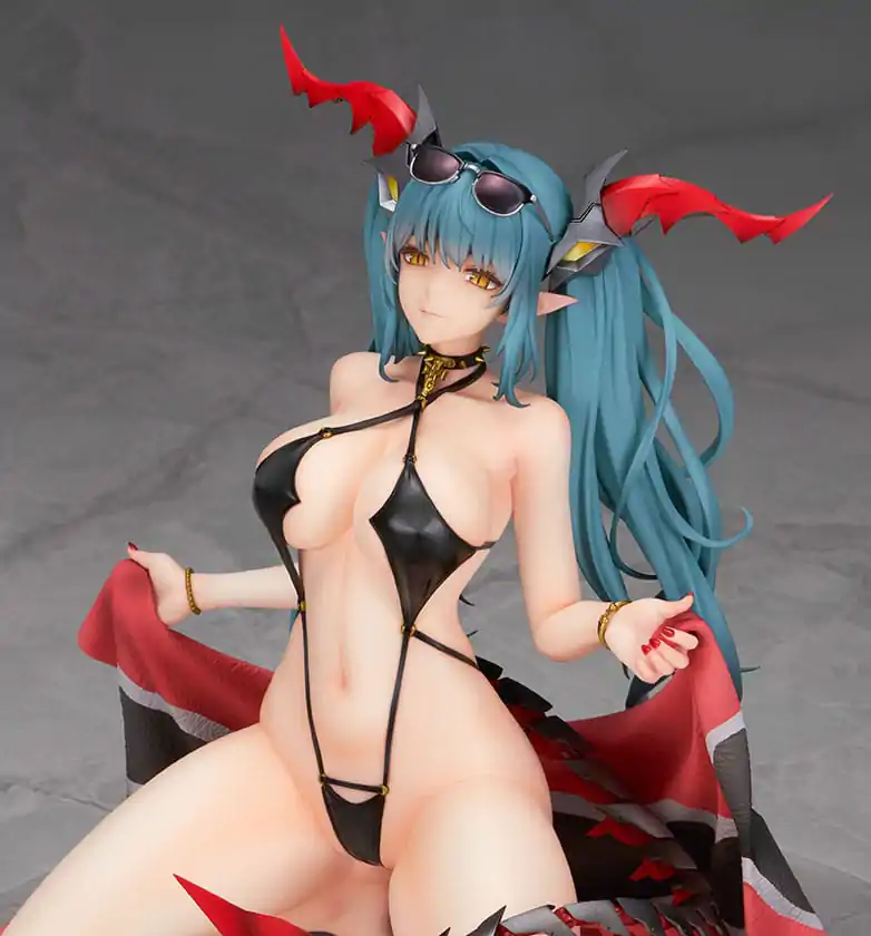 Azur Lane PVC Socha 1/7 Regensburg Dark Dragon and the Coast of Light Ver. 16 cm produktová fotografia