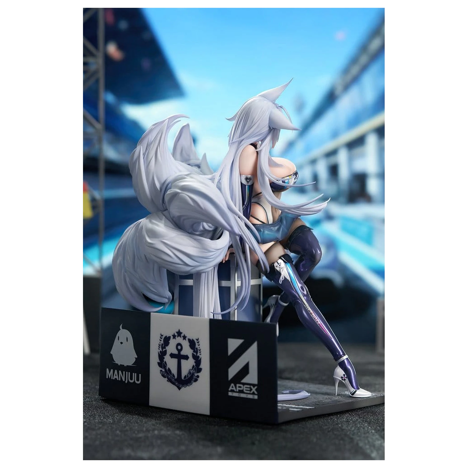 Azur Lane PVC figúrka 1/7 Shinano Moonlit Chrome Ver. Akrylová špeciálna edícia s displejom 25 cm produktová fotografia